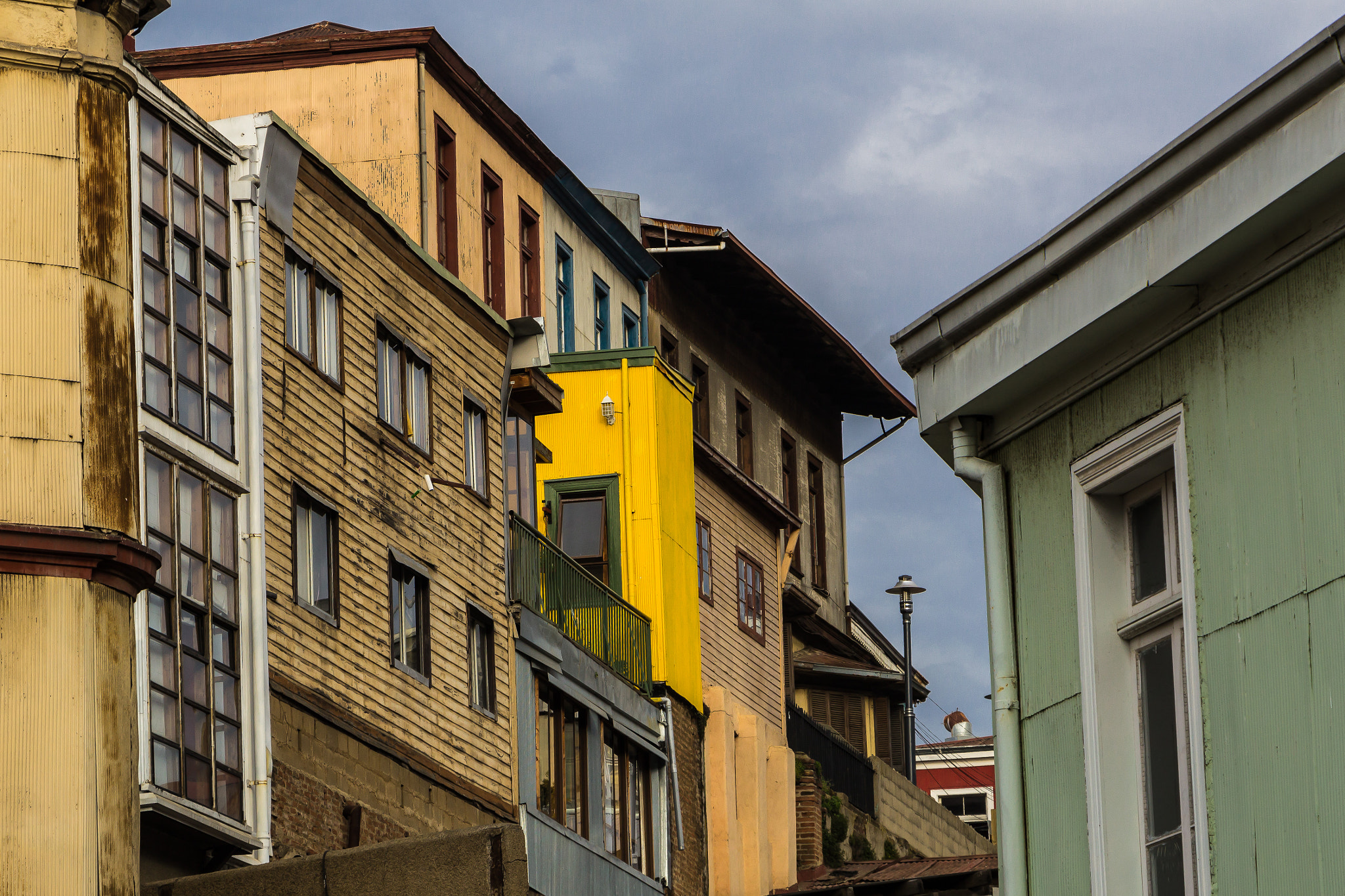 Canon EOS 1200D (EOS Rebel T5 / EOS Kiss X70 / EOS Hi) sample photo. Valparaiso photography