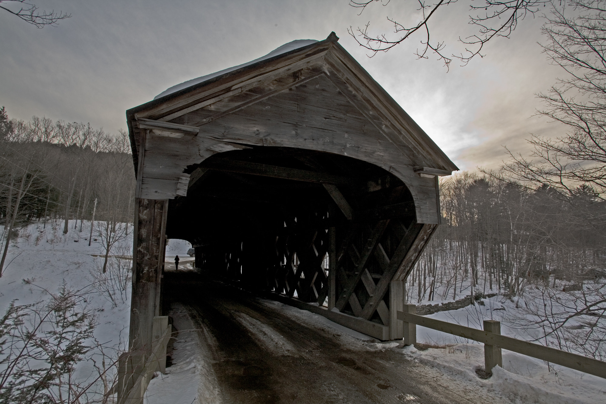 Canon EOS 5D + Canon EF 17-35mm f/2.8L sample photo. Downers covered bridge #2 photography