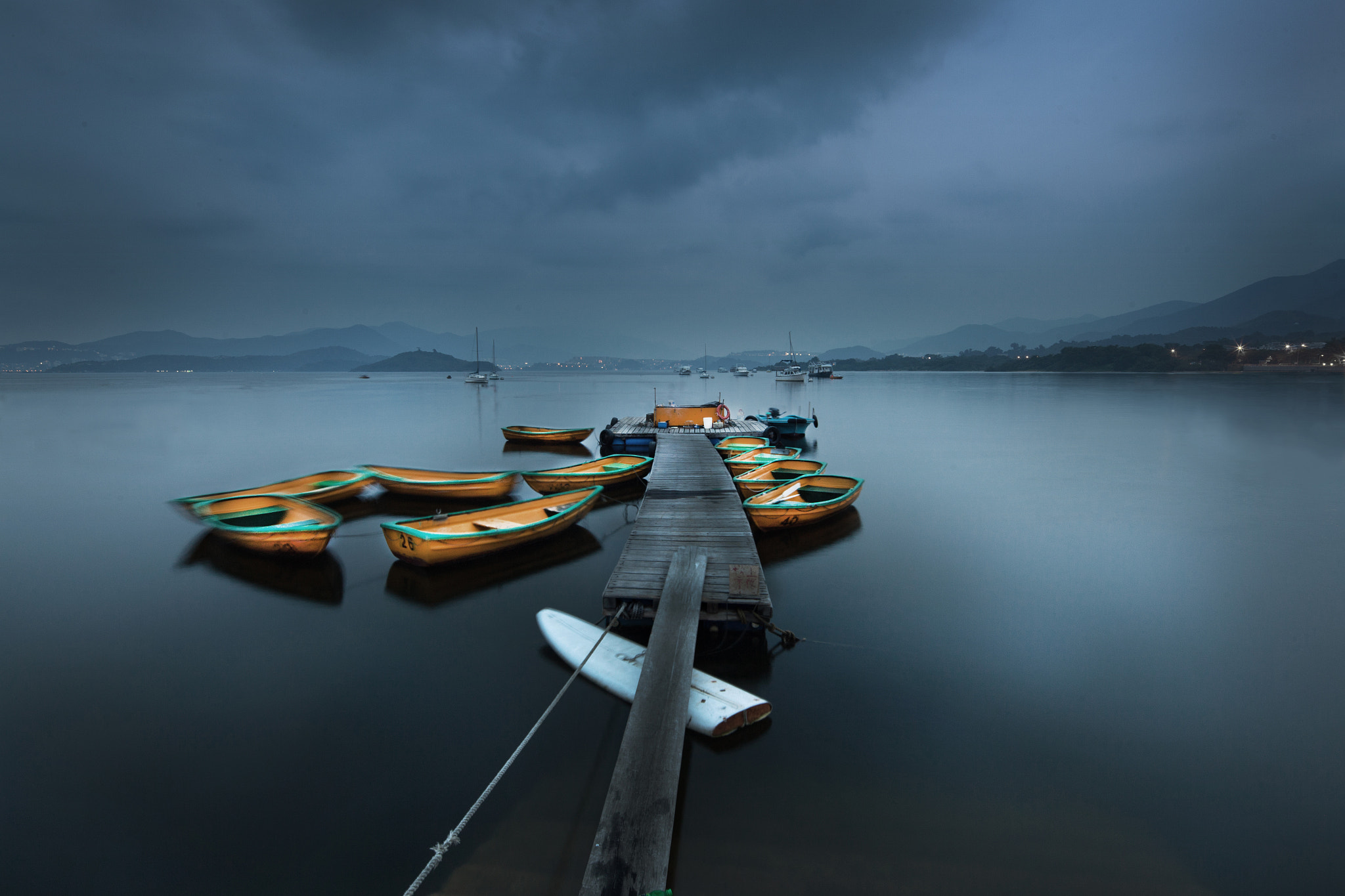 Canon TS-E 17mm F4L Tilt-Shift sample photo. Desolated jetty photography