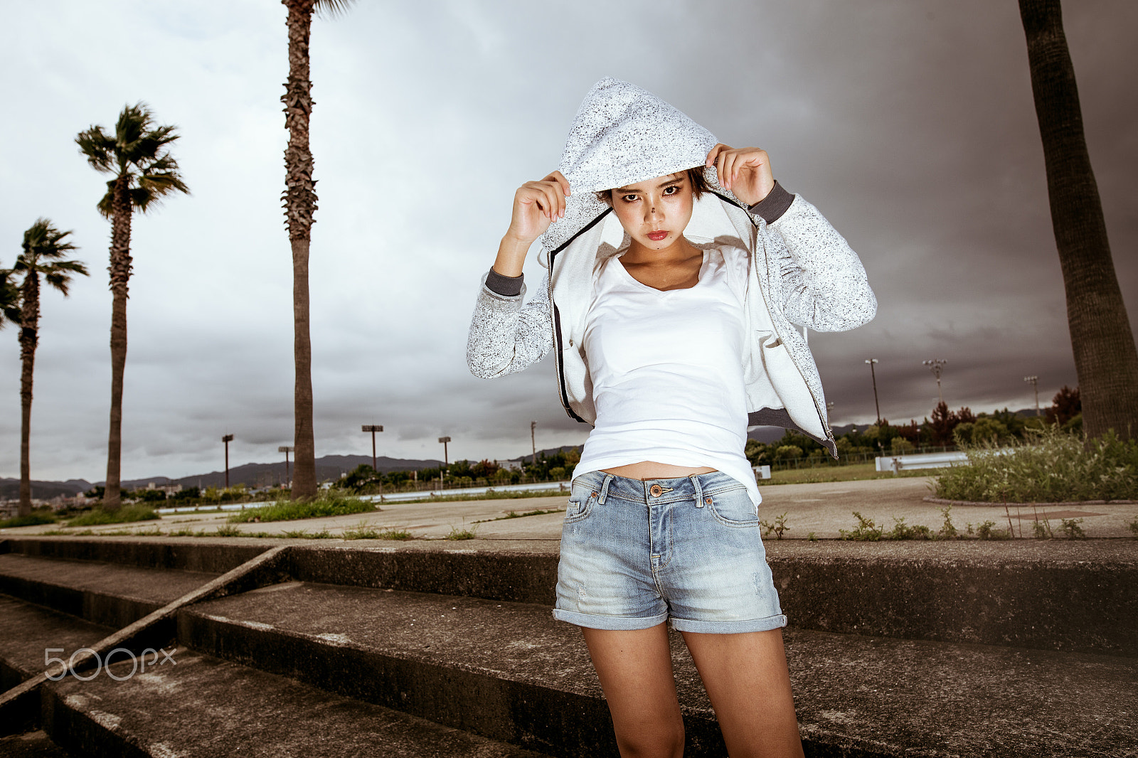 Sigma 24mm F1.4 DG HSM Art sample photo. Azurina photography
