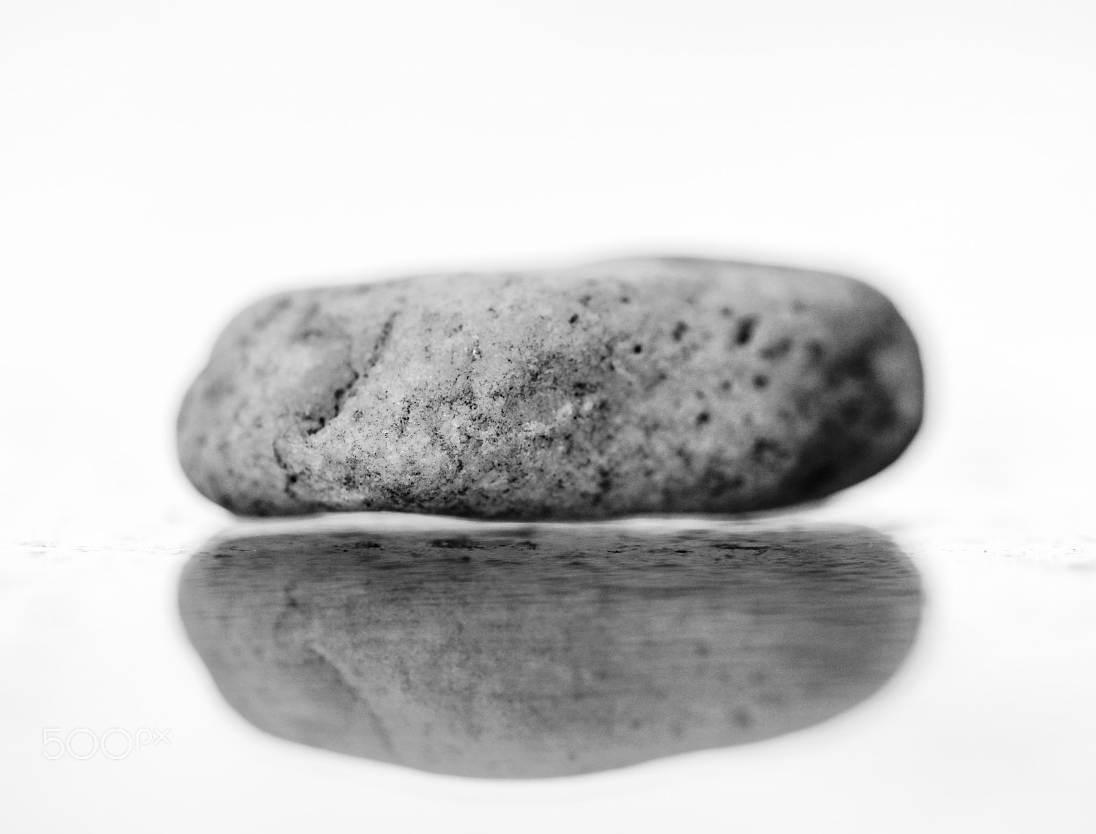 Sigma 105mm F2.8 EX DG OS HSM sample photo. Levitation photography