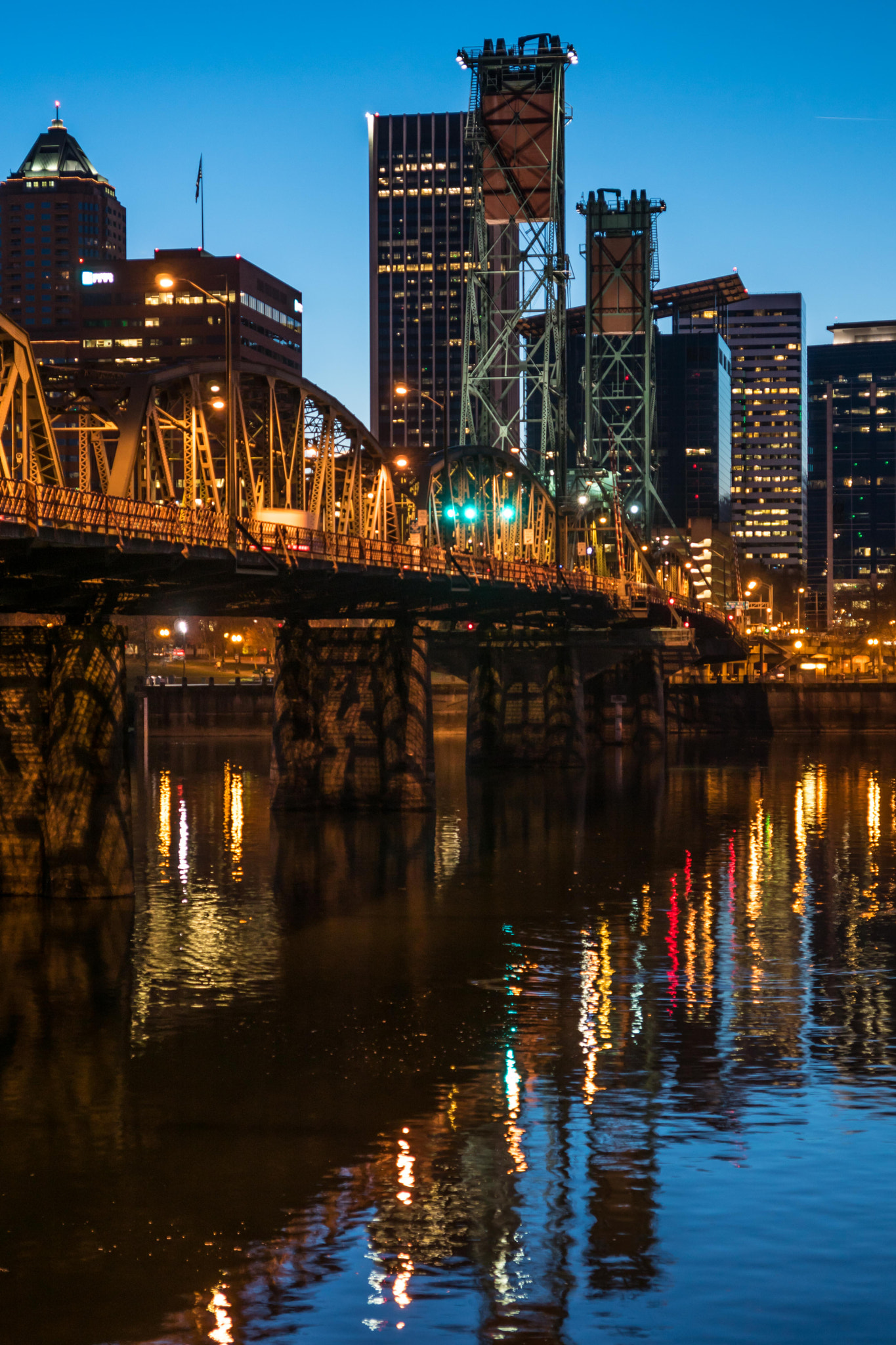 Sony ILCA-77M2 sample photo. Portland lights photography