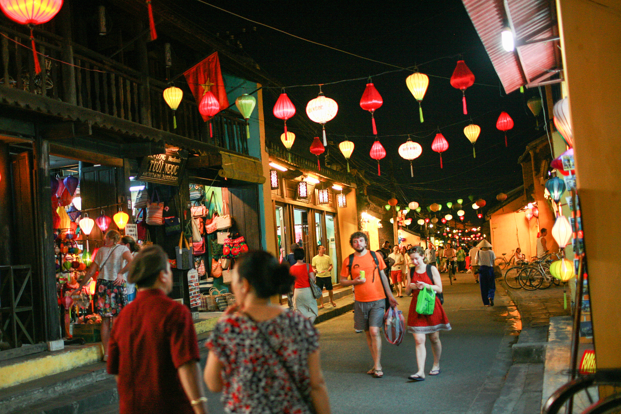 Canon EOS 5D + Canon EF 35mm F1.4L USM sample photo. Hoi an(2) photography