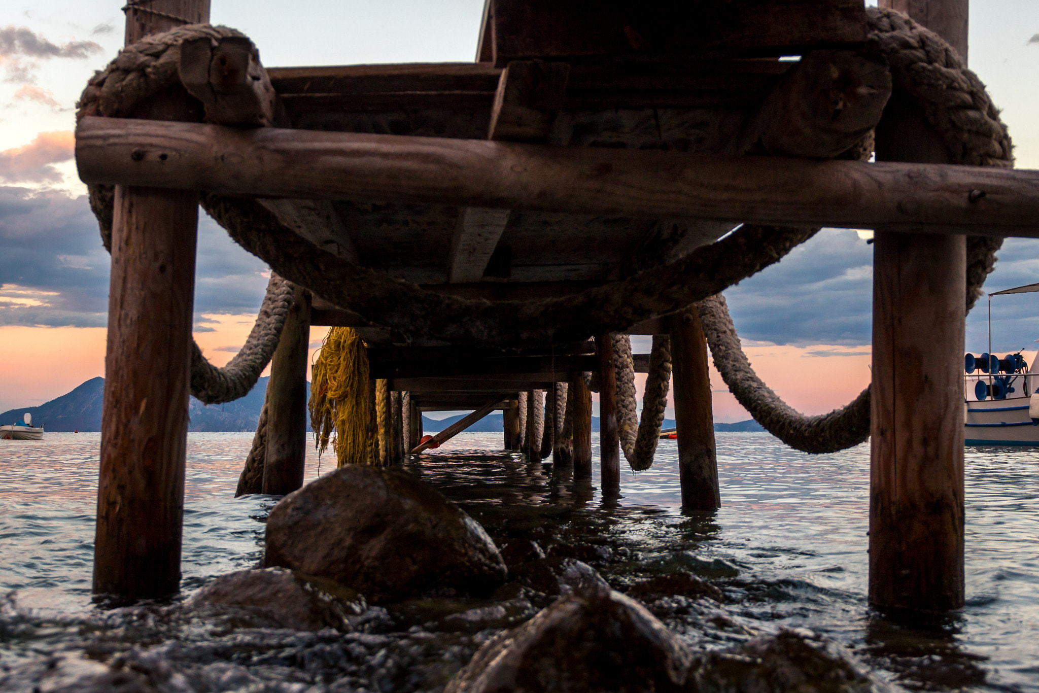 Canon EF 24-105mm F3.5-5.6 IS STM sample photo. Look at life from a different perspective. [epidavros, greece] photography