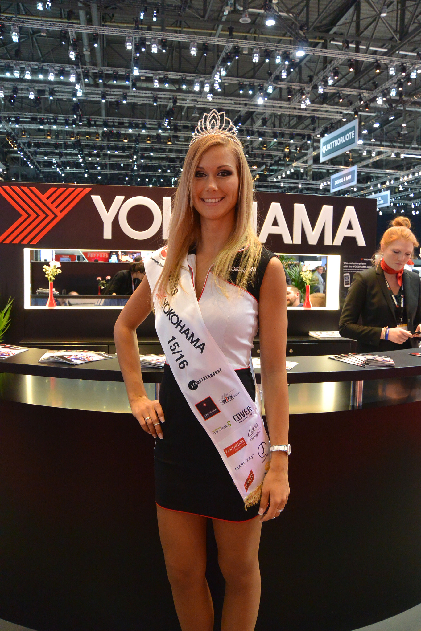 Nikon 1 J3 sample photo. 002. miss yokohama au (stand yokohama) salon international de l'automobile de genève suisse .jpg photography