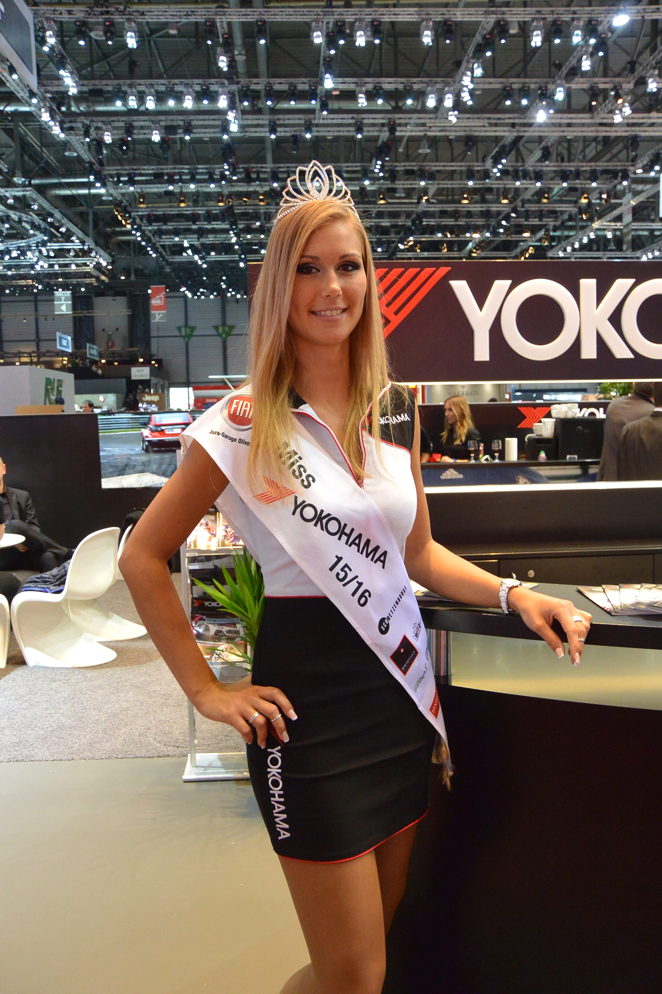 Nikon 1 J3 sample photo. 006. miss yokohama au (stand yokohama) salon international de l'automobile de genève suisse ..jpg photography