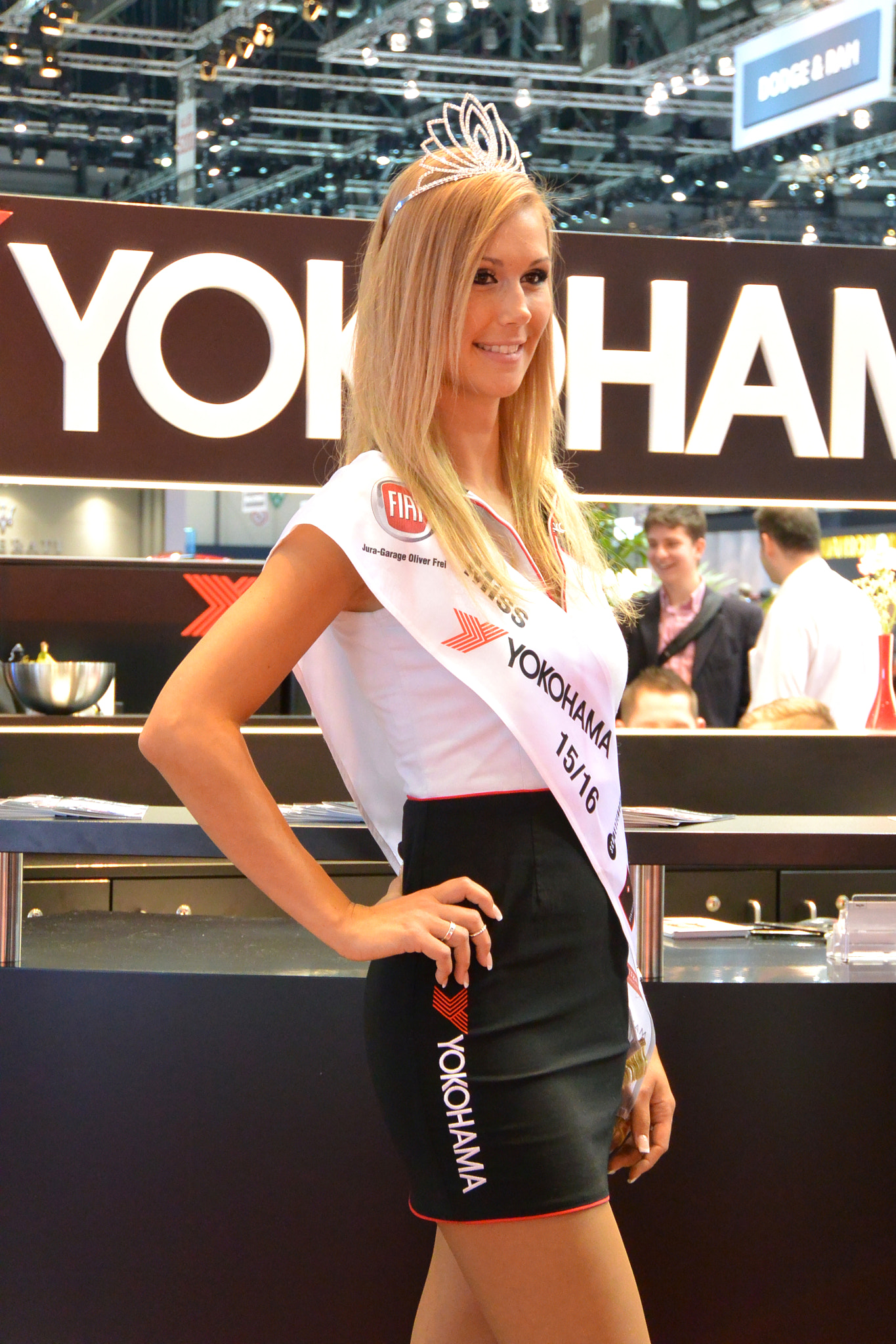 Nikon 1 J3 sample photo. 005. miss yokohama au (stand yokohama) salon international de l'automobile de genève suisse .jpg photography