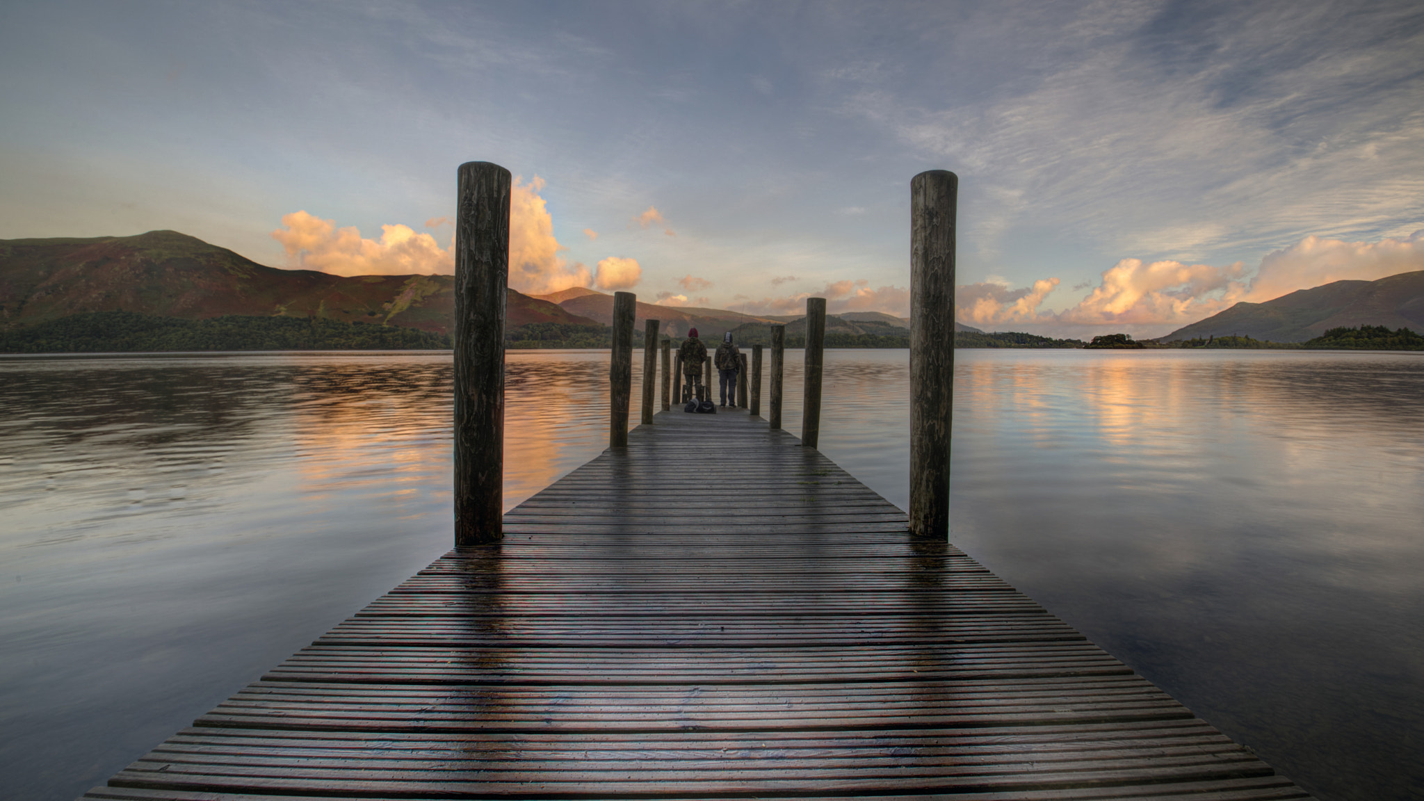 Sigma 10-20mm F3.5 EX DC HSM sample photo. Gone fishing photography