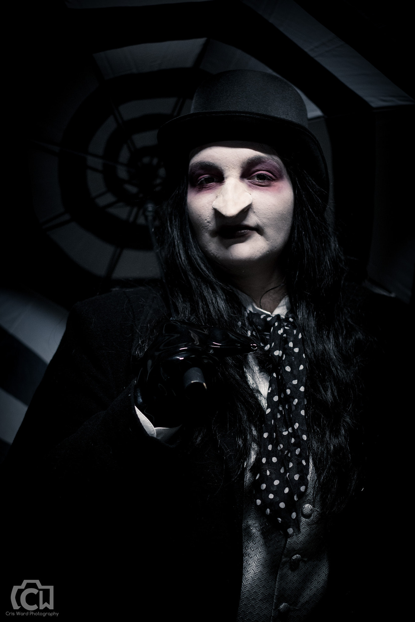 Canon EF 100mm F2.8 Macro USM sample photo. The penguin - batman returns photography