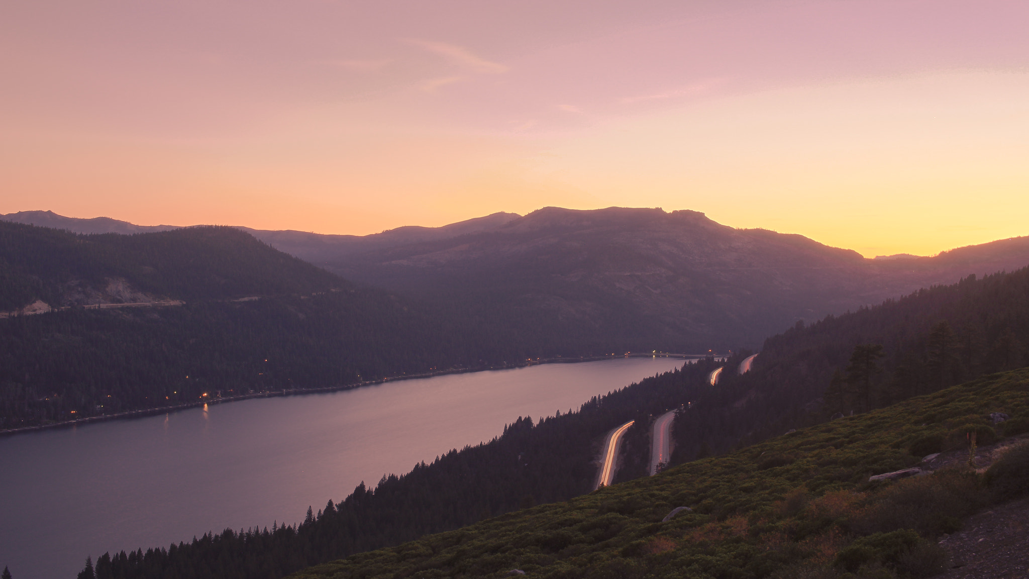 Canon EOS 100D (EOS Rebel SL1 / EOS Kiss X7) + Canon EF-S 24mm F2.8 STM sample photo. Sunset on donner lake photography