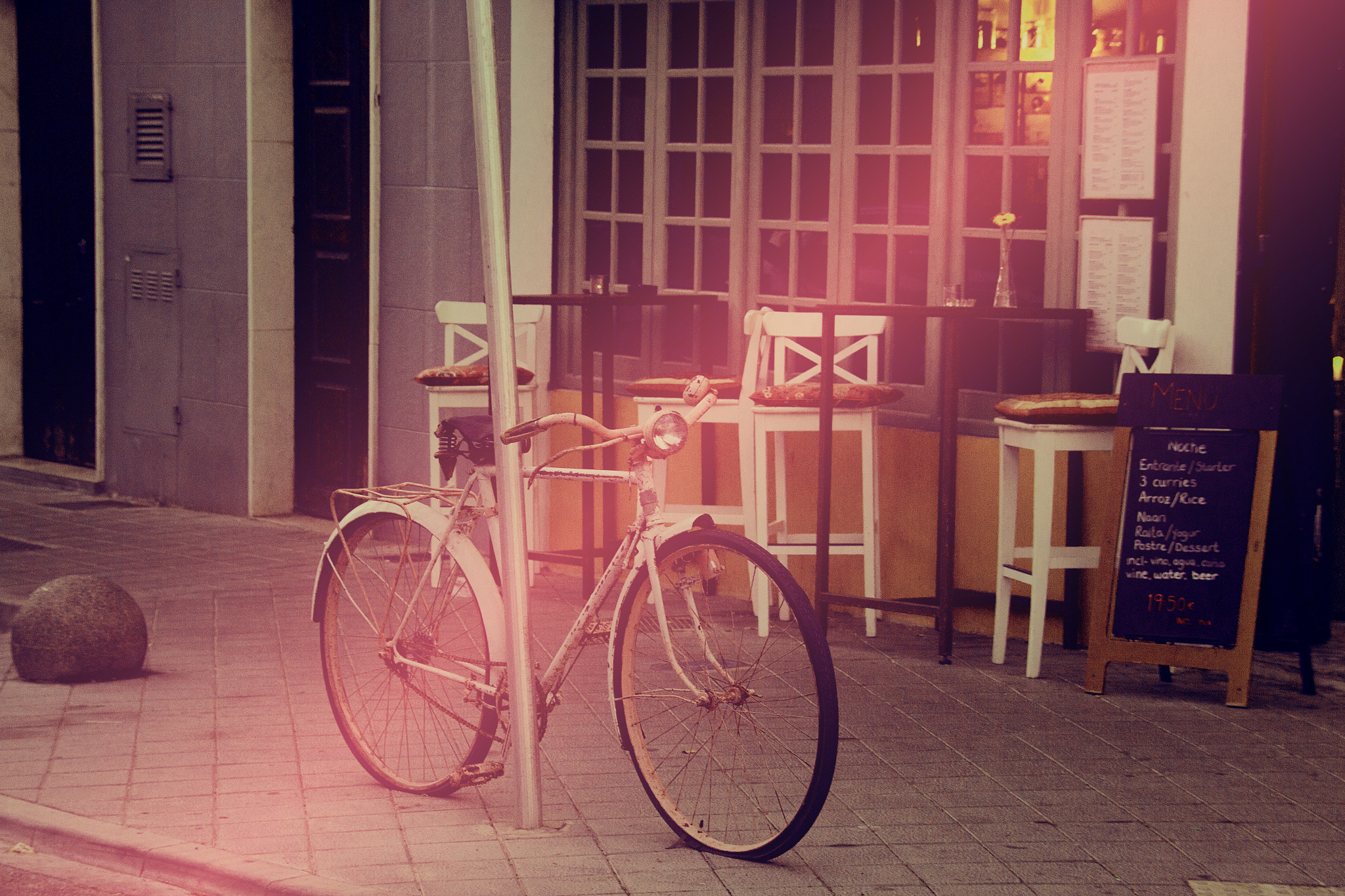 Sigma 18-200mm f/3.5-6.3 DC OS sample photo. I want to ride my bicycle photography