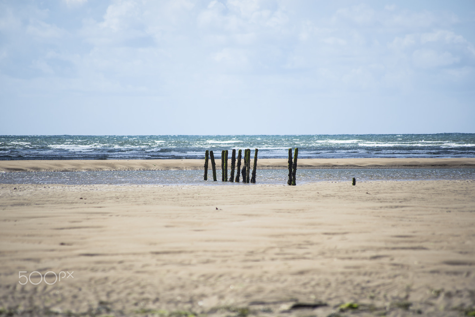 Sigma 70-300mm F4-5.6 APO DG Macro sample photo. Wave breakers at the mouth of the cashen photography
