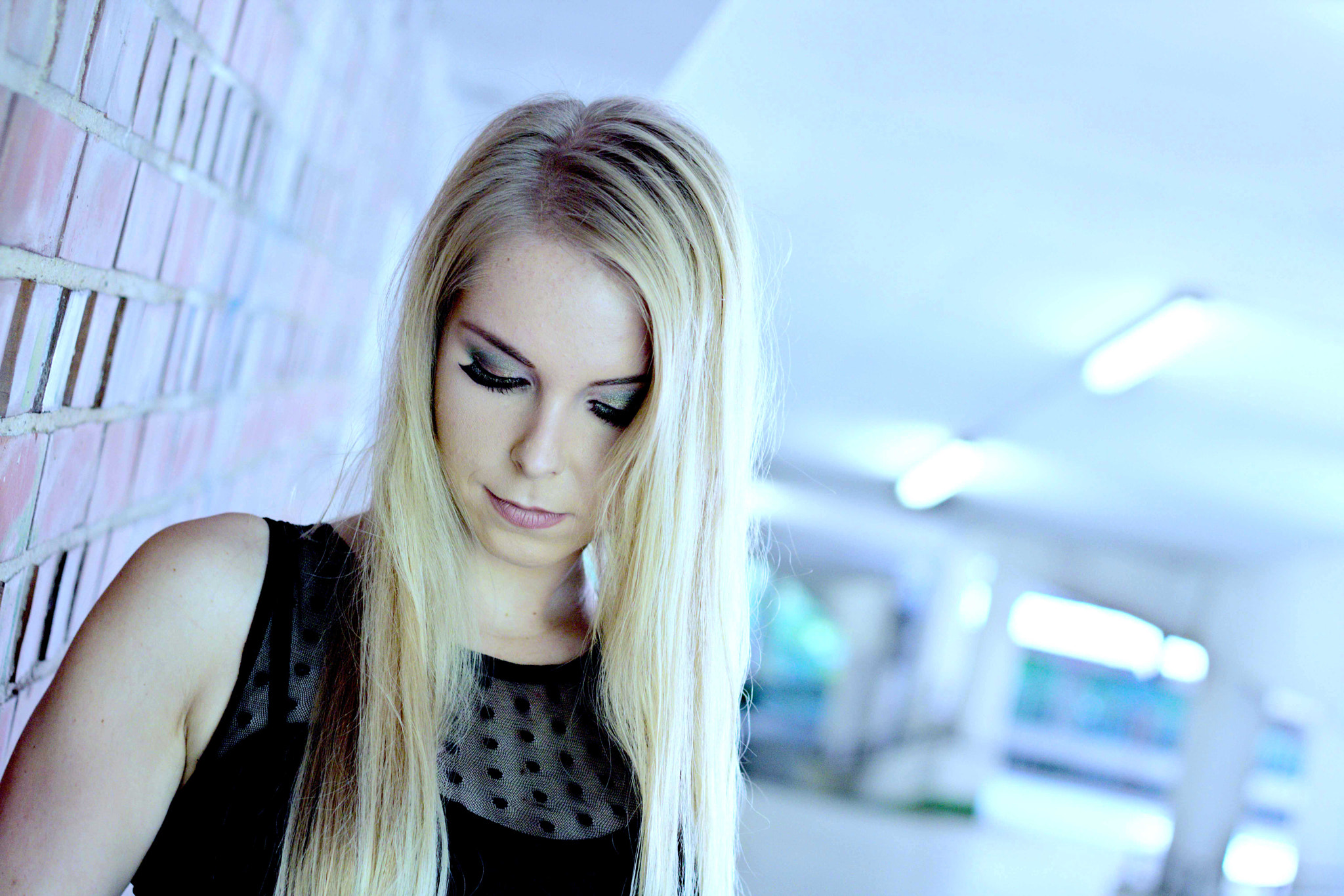 Canon EOS 750D (EOS Rebel T6i / EOS Kiss X8i) + Canon EF 50mm F1.8 II sample photo. Sandra photography