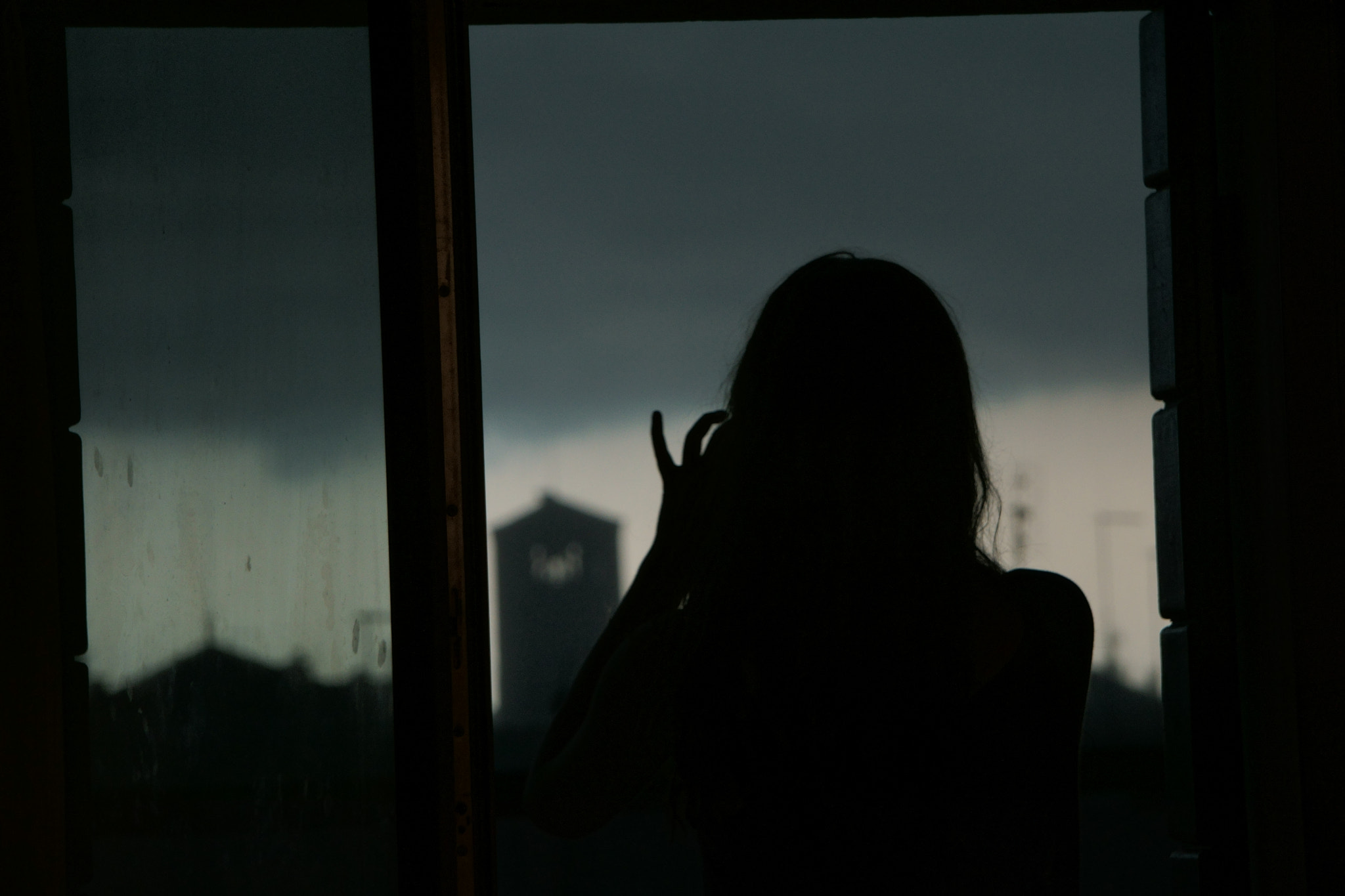 Sony FE 24-240mm F3.5-6.3 OSS sample photo. Waiting for the storm ii photography