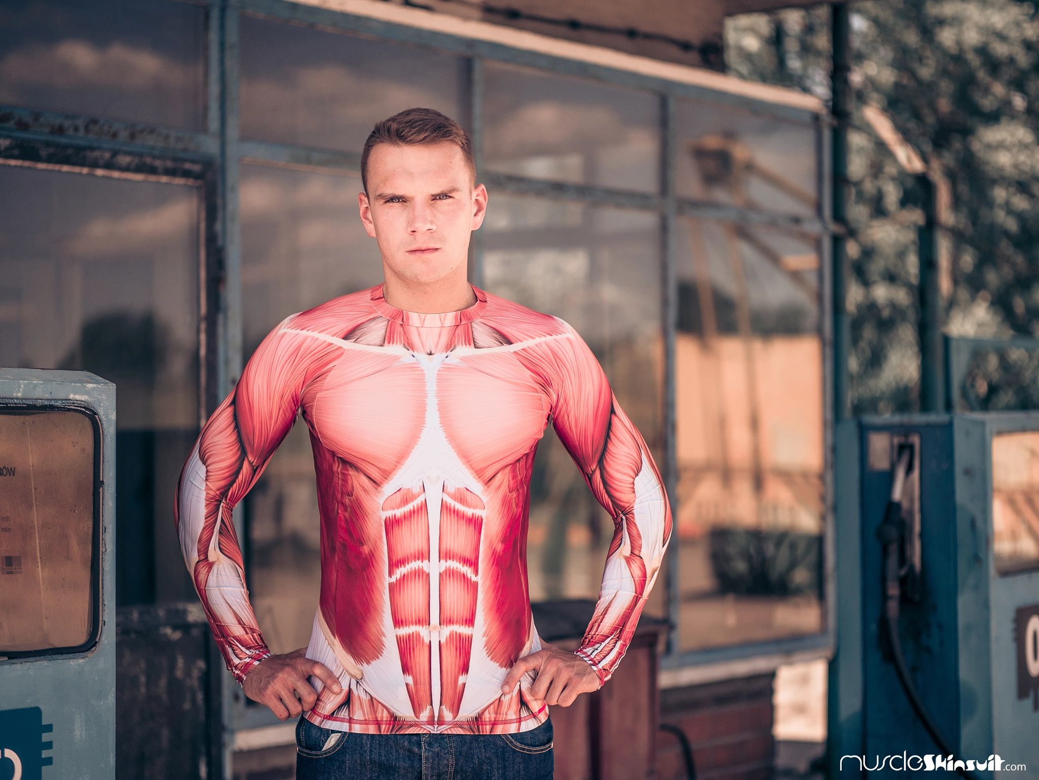 Panasonic Leica DG Nocticron 42.5mm F1.2 ASPH OIS sample photo. Rashguard photography