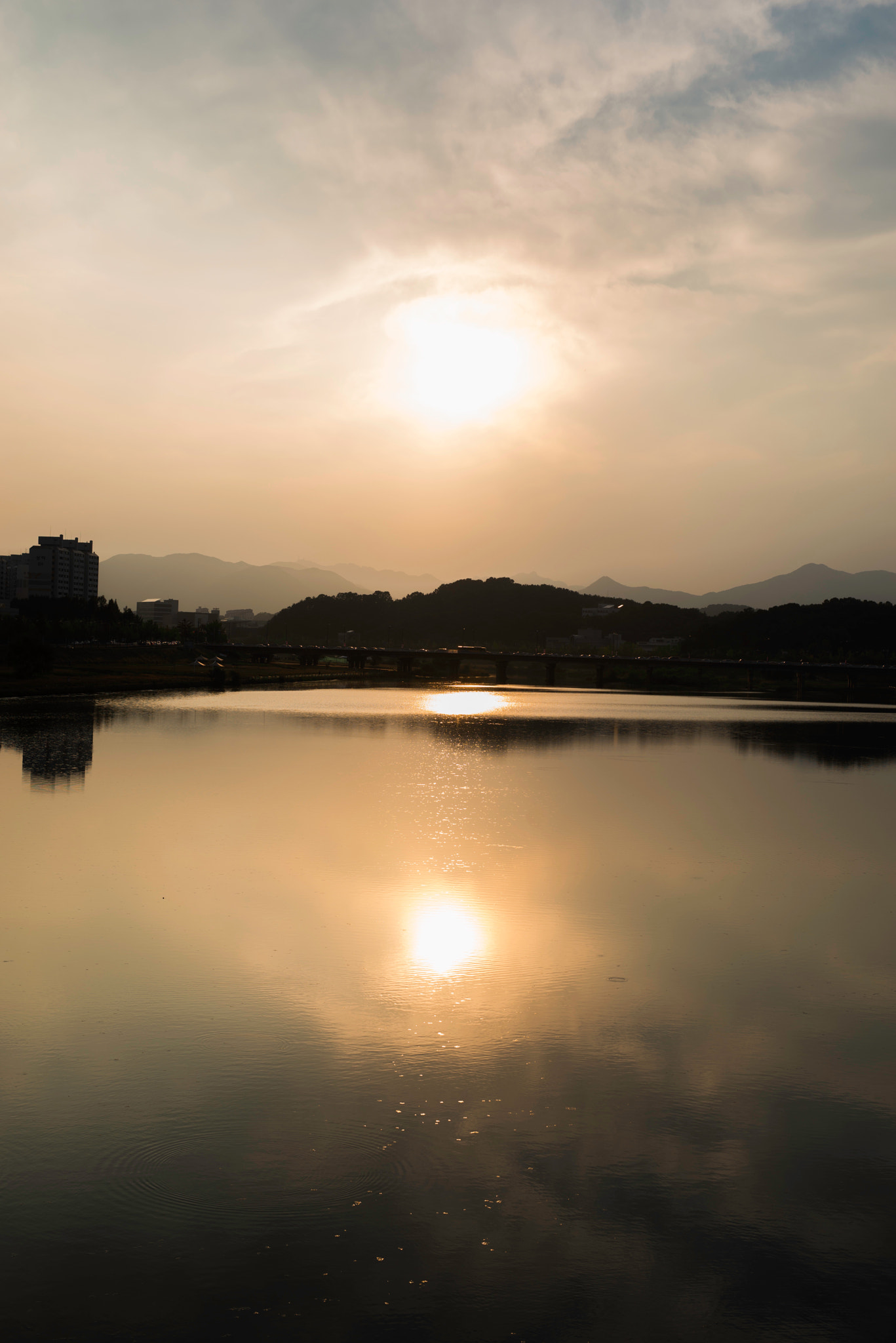 Nikon D800E + Sigma 50mm F1.4 DG HSM Art sample photo. 태양이 셀카를 찍는 법 photography