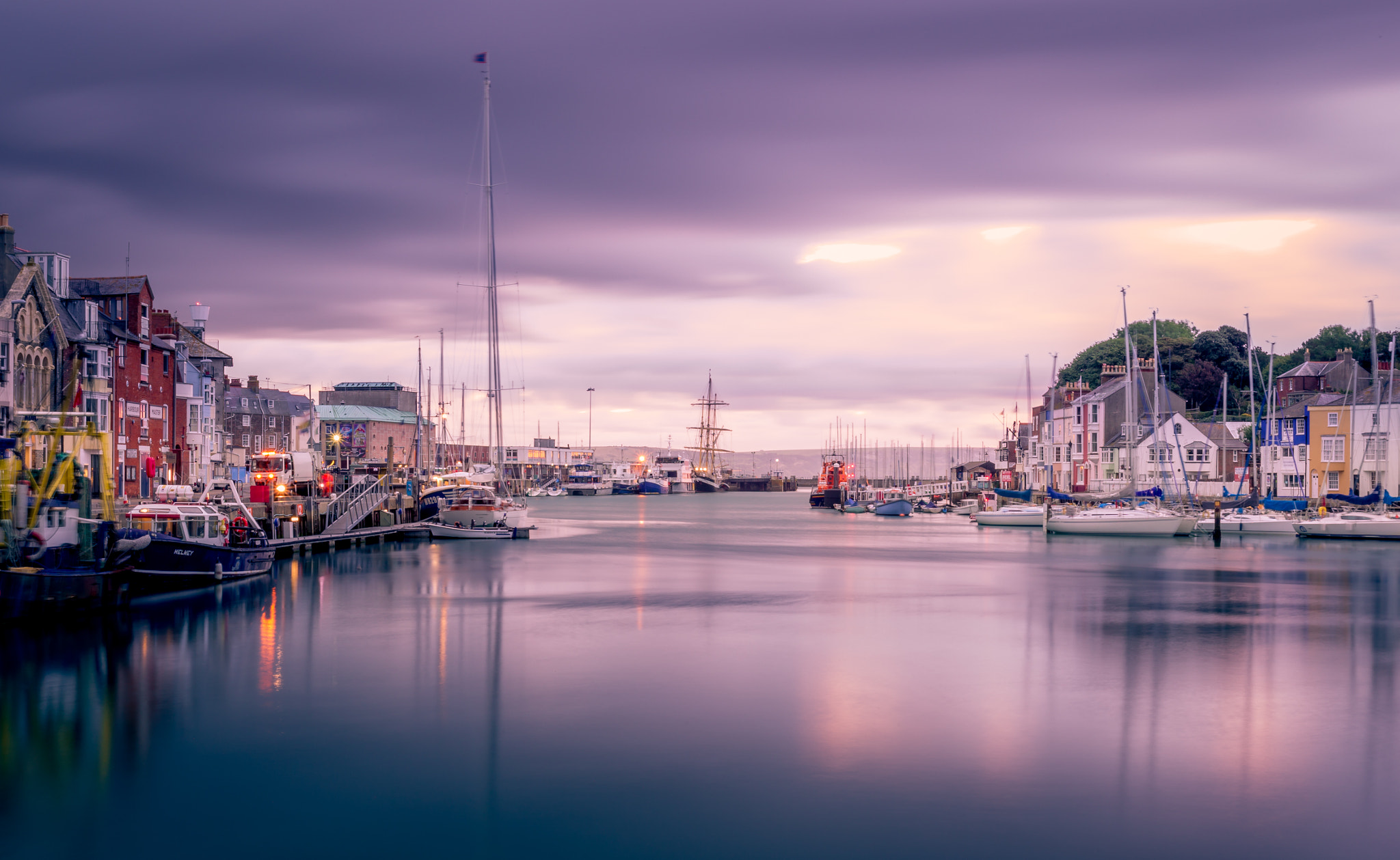 Canon EOS-1D Mark IV sample photo. Weymouth harbour morning photography