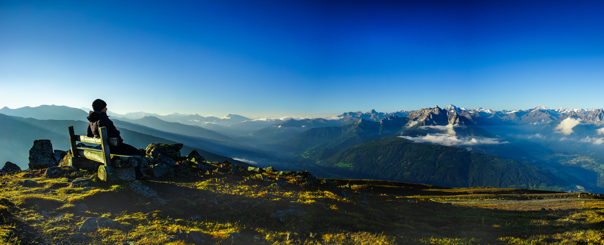 Sony a7R + E 21mm F2.8 sample photo. Selfie with a view photography