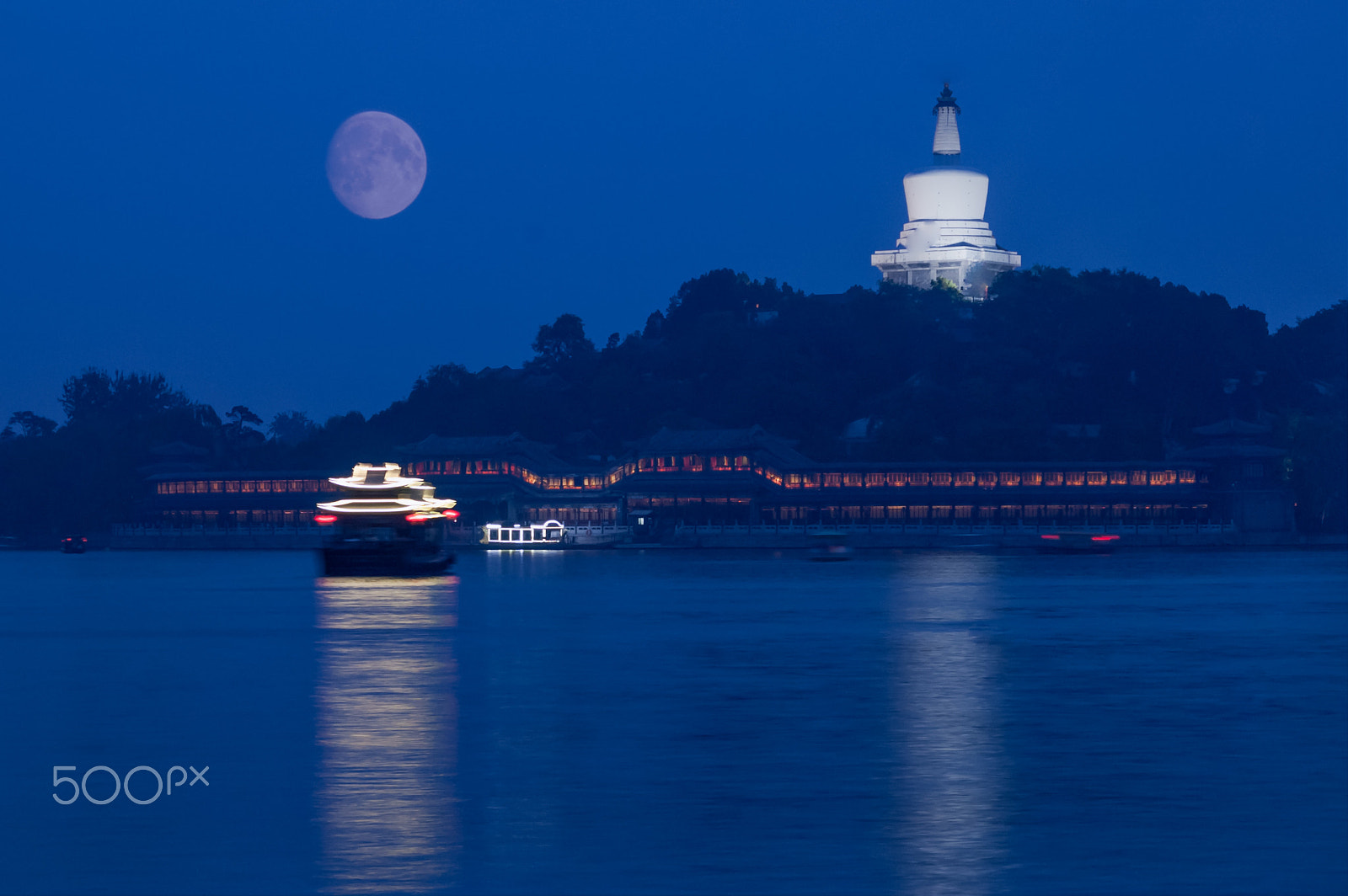 Nikon D50 sample photo. Beihai park in beijing photography
