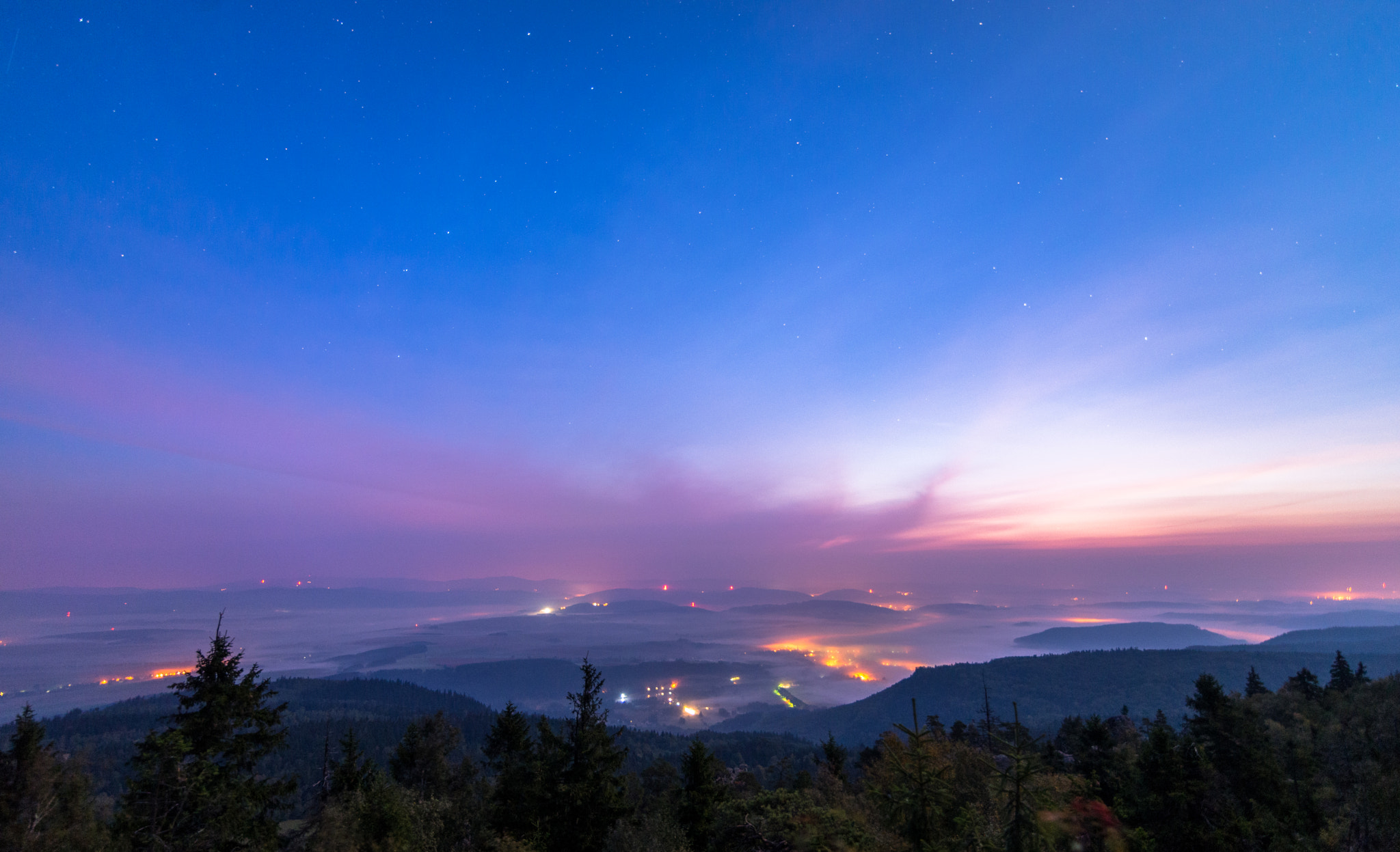 Tokina AT-X 16-28mm F2.8 Pro FX sample photo. Just before sunrise photography
