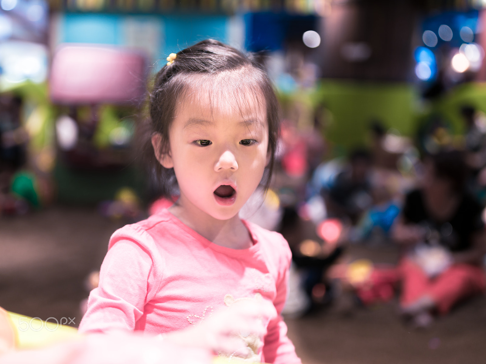 Sony a7R II + Canon EF 35mm F1.4L II USM sample photo. Childhood photography