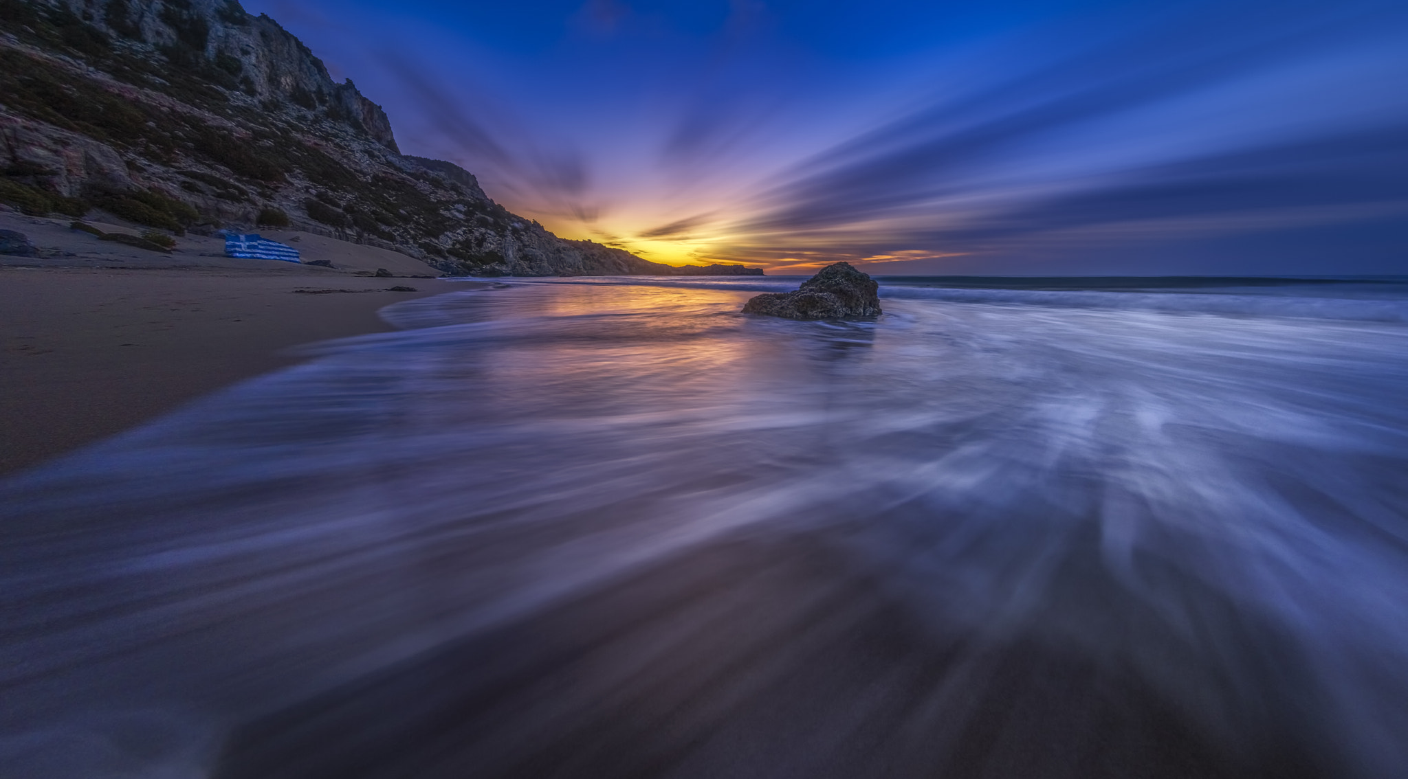 Nikon D810 + Samyang 12mm F2.8 ED AS NCS Fisheye sample photo. Welcome to my beach photography