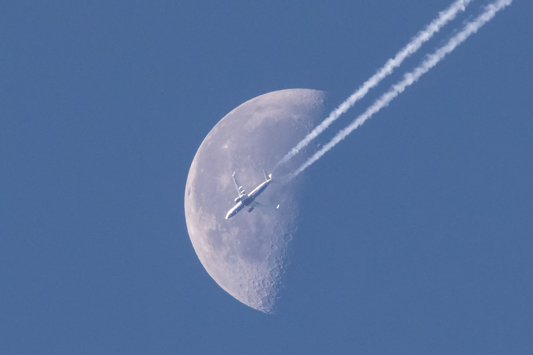 Canon EF 300mm F2.8L IS USM sample photo. Take me to the moon... photography