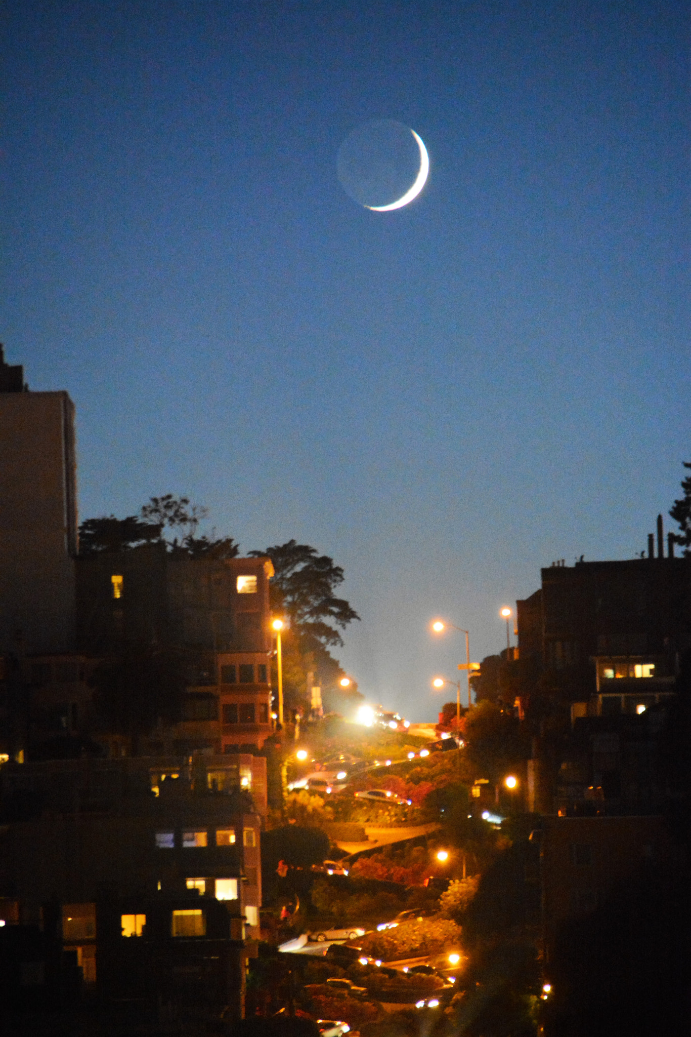 Nikon D7100 + Sigma 18-250mm F3.5-6.3 DC OS HSM sample photo. Blue hour san francisco photography