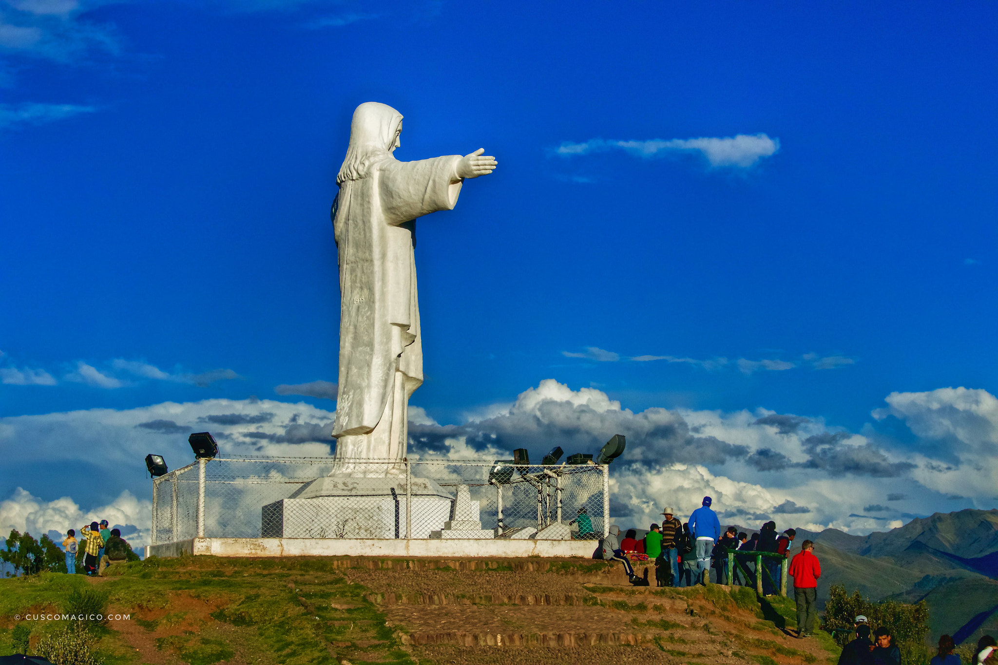 Nikon 1 J3 sample photo. Cristo blanco, cusco photography