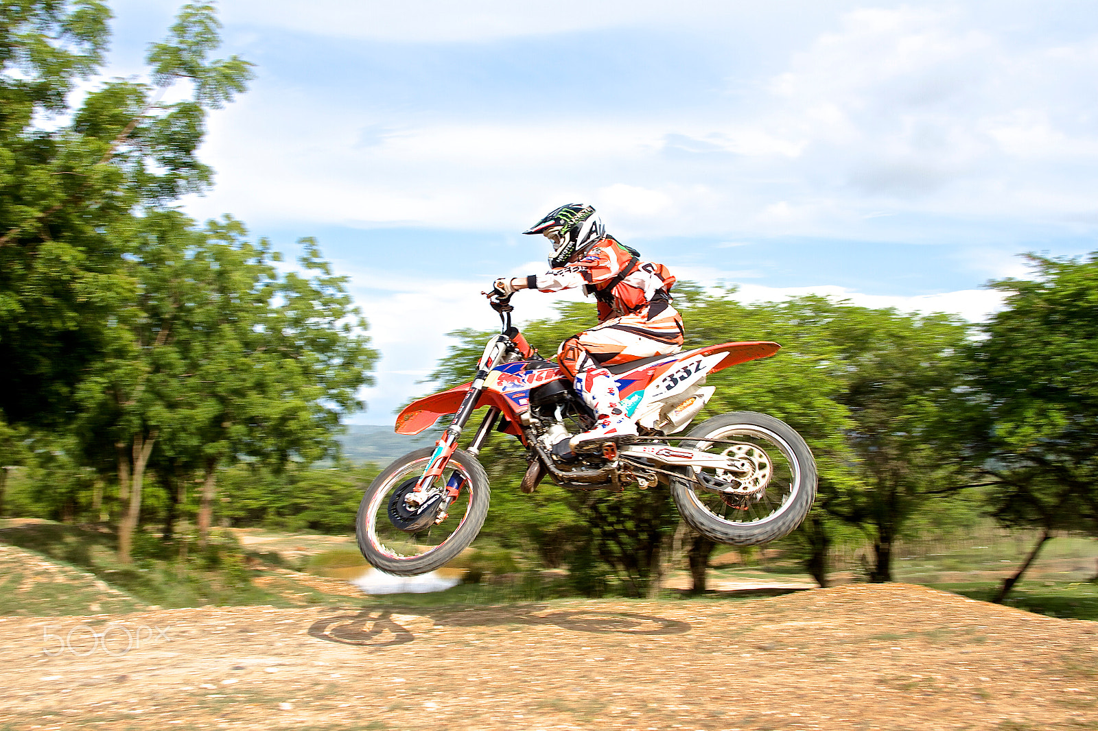 Canon EF 24-85mm F3.5-4.5 USM sample photo. Img photography