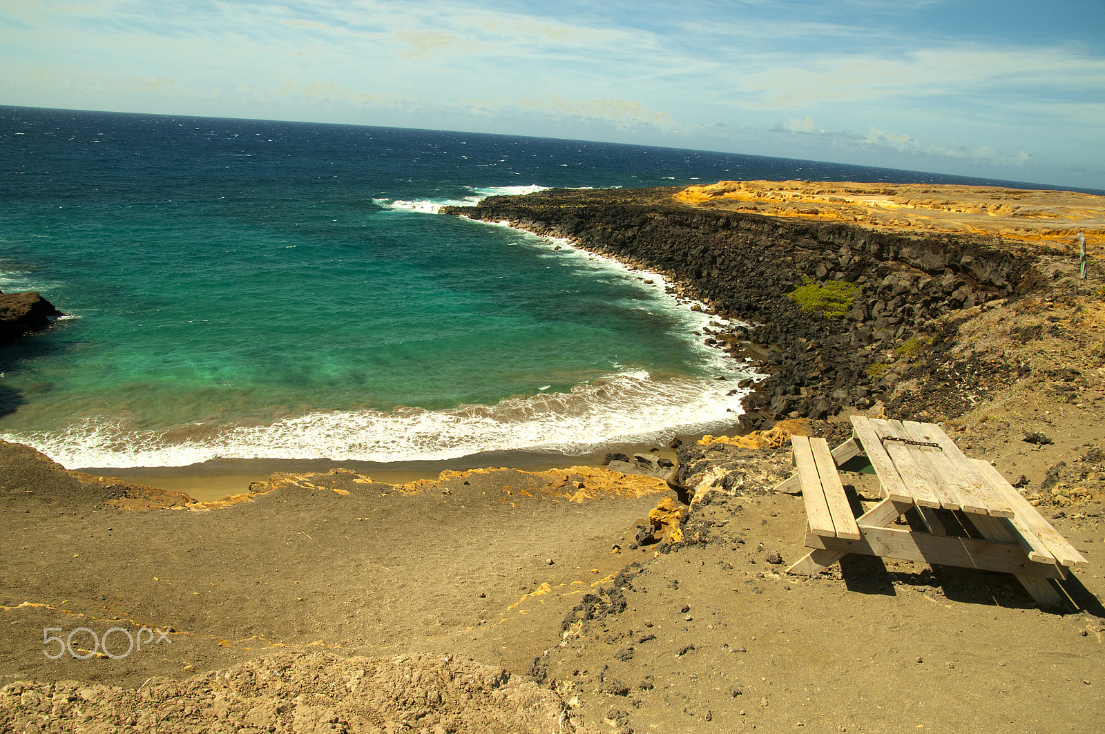 Sigma 28-300mm F3.5-6.3 DG Macro sample photo. Green sand beach, hawaii photography
