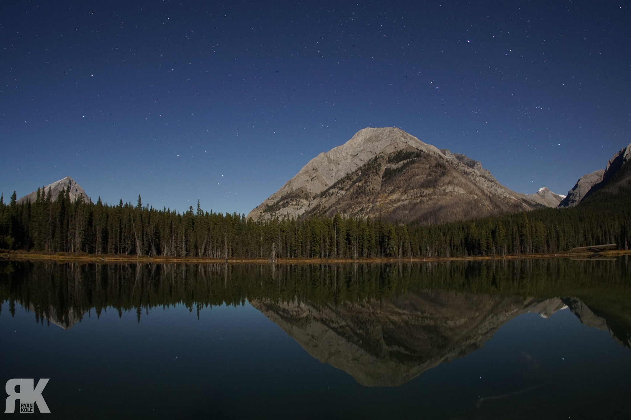 Sony ILCA-77M2 + Sony 16mm F2.8 Fisheye sample photo. Mountain stillness photography