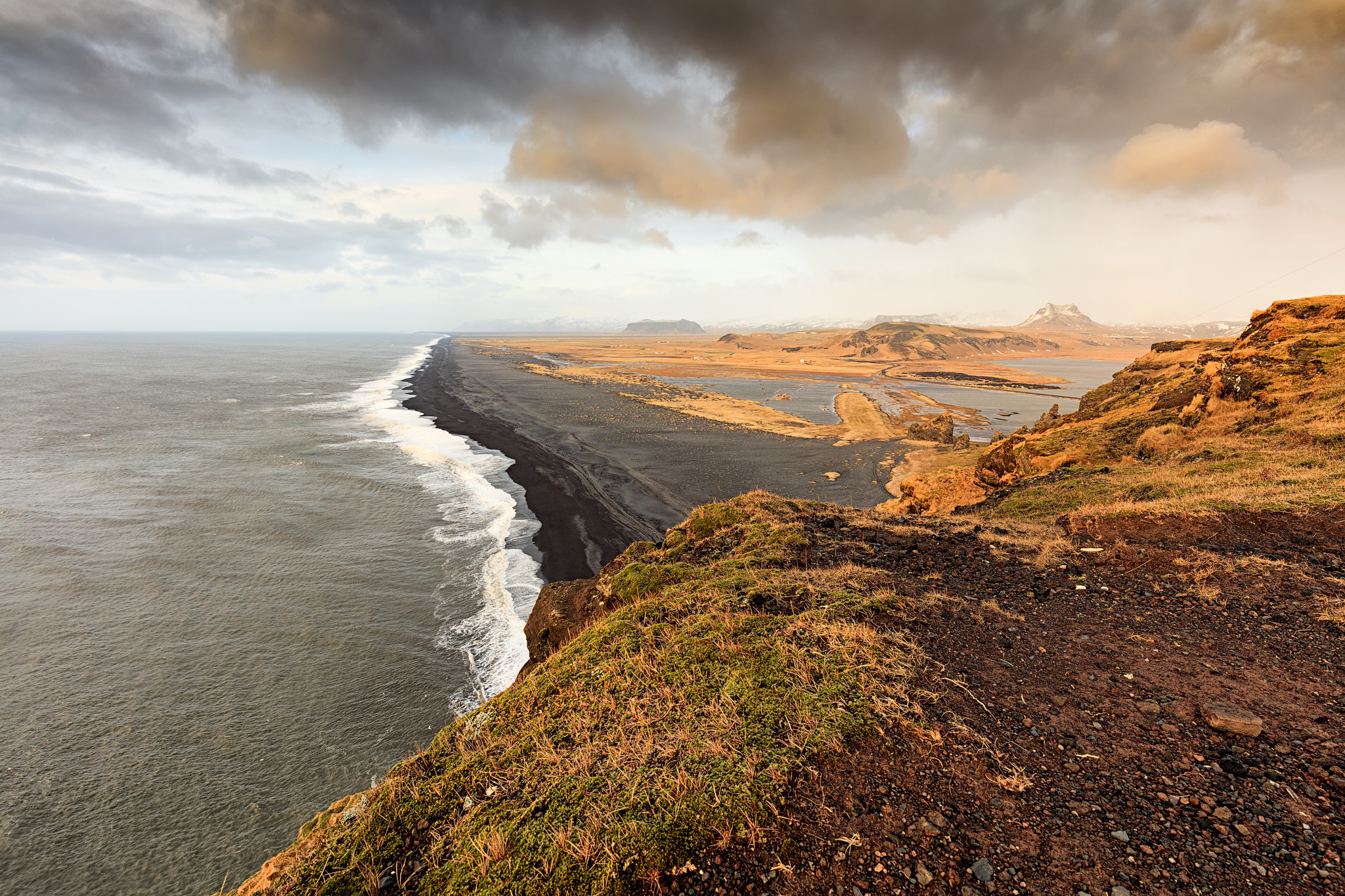Canon EOS 5DS R + Canon EF 16-35mm F4L IS USM sample photo. Go where your heart takes you photography