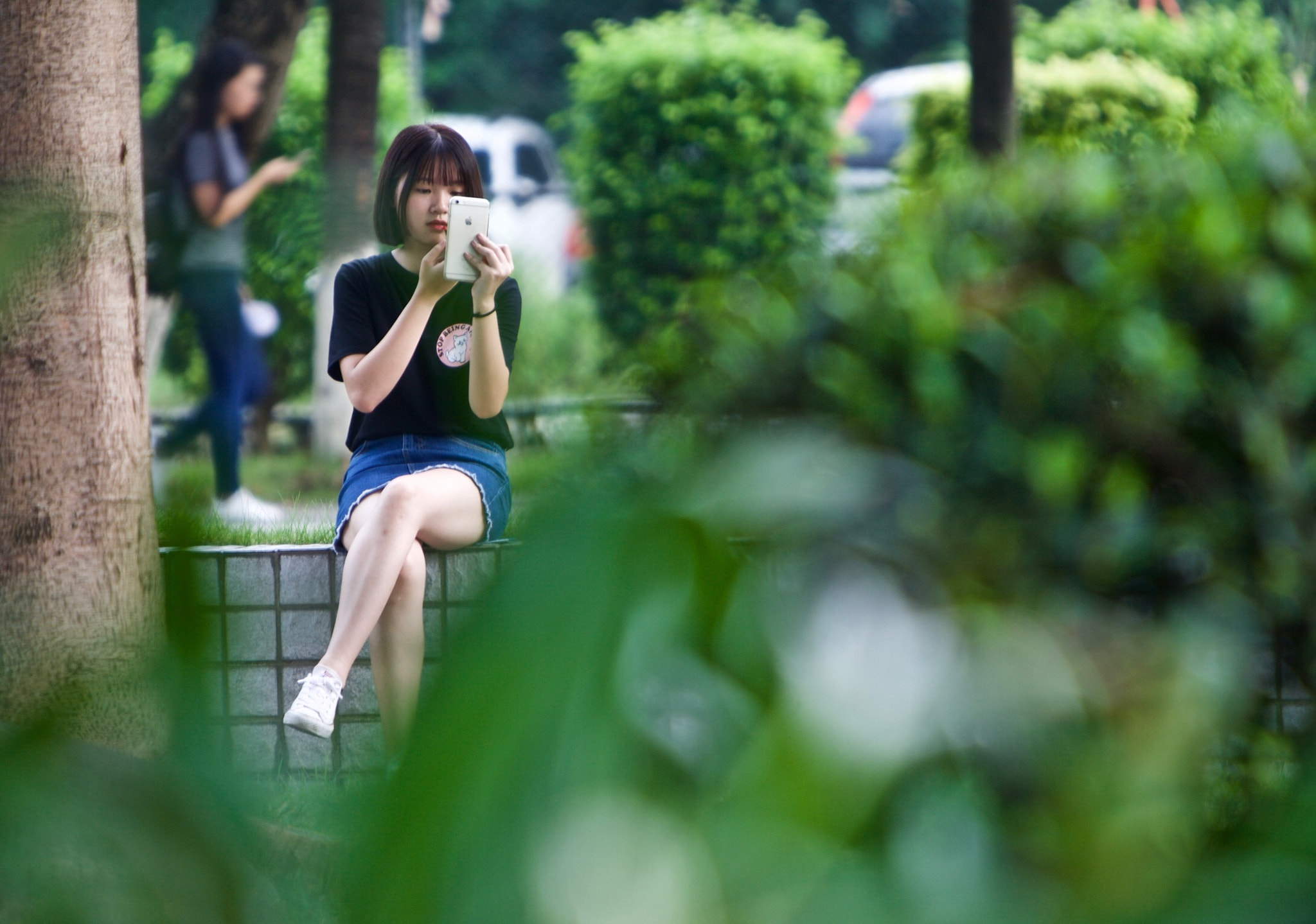 Canon EOS 5D + Canon EF 70-200mm F2.8L IS USM sample photo. A girl photography