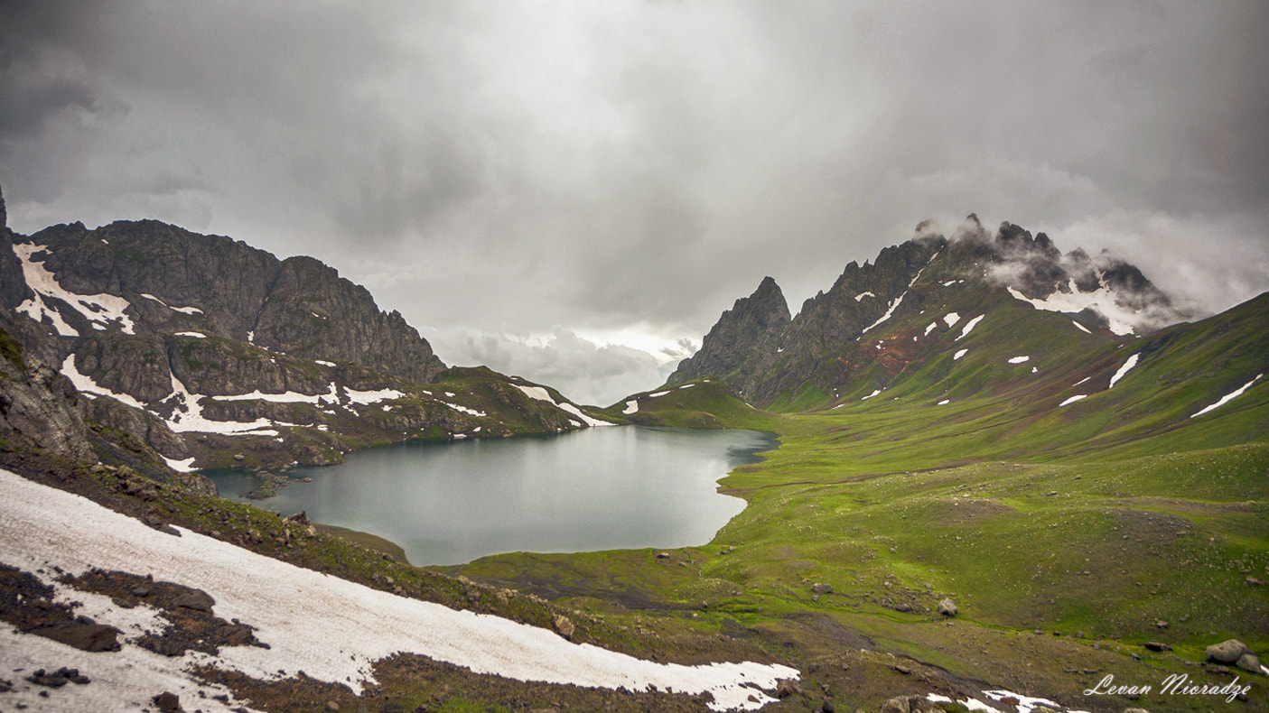 Canon EOS 5D + Sigma 15-30mm f/3.5-4.5 EX DG Aspherical sample photo. Lake tobavarchkhili. georgia photography