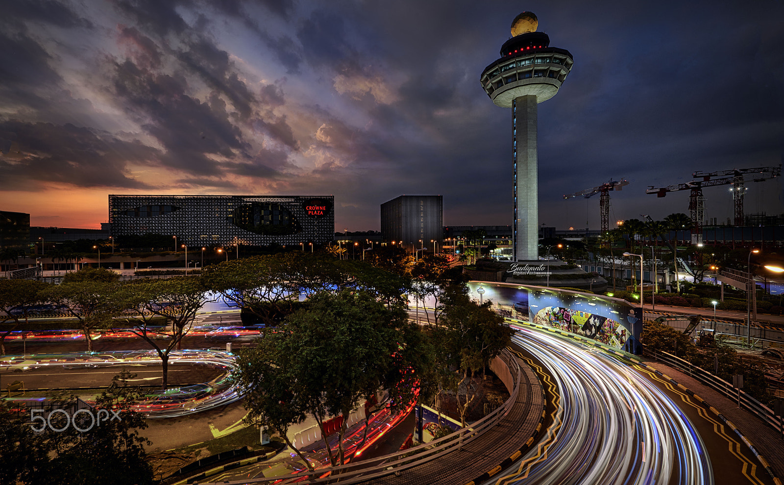 Nikon AF-S Nikkor 14-24mm F2.8G ED sample photo. Changi international airport photography