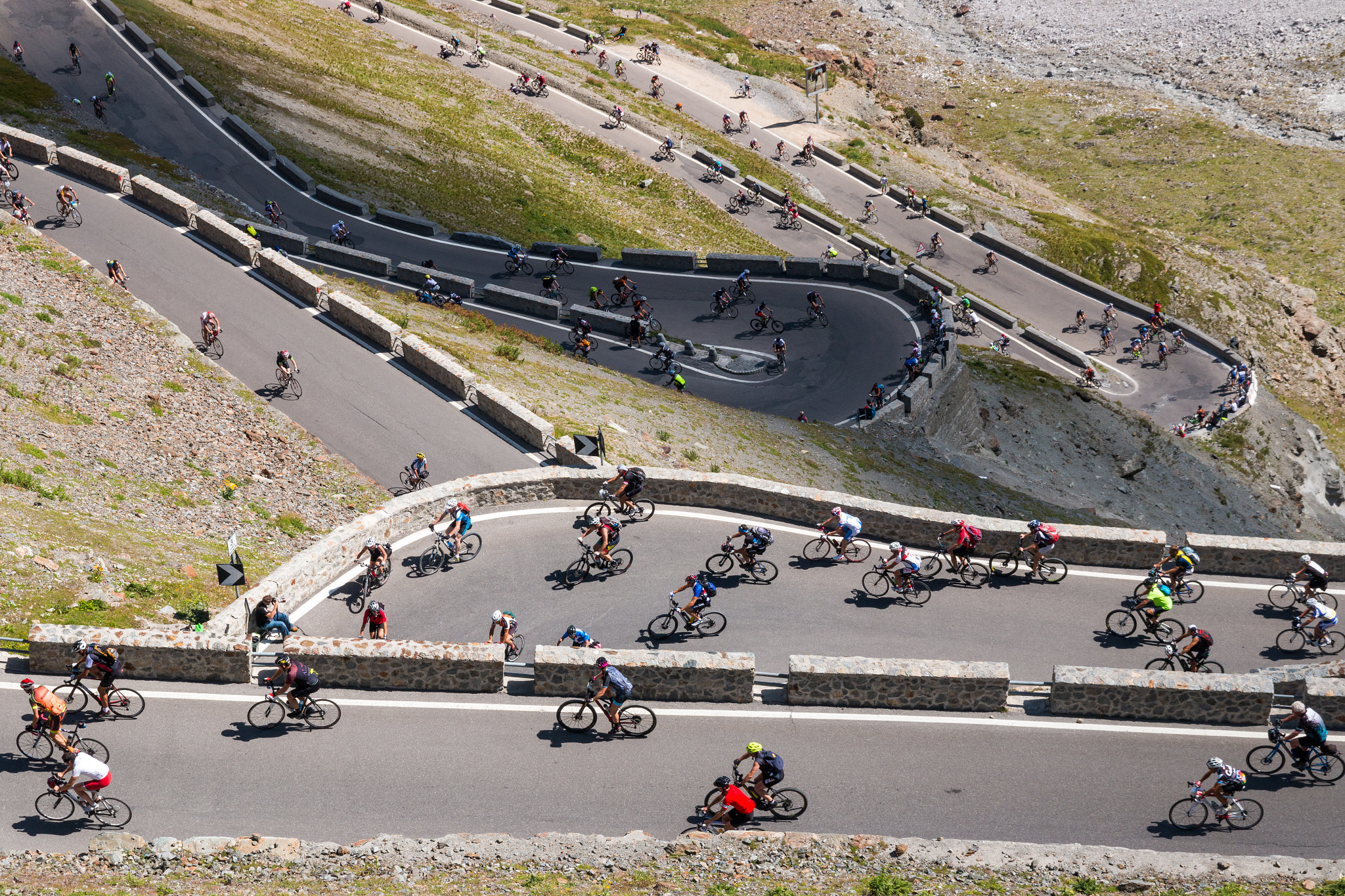 Sigma 17-70mm F2.8-4 DC Macro OS HSM sample photo. Stelvio day (passo stelvio -italy) photography