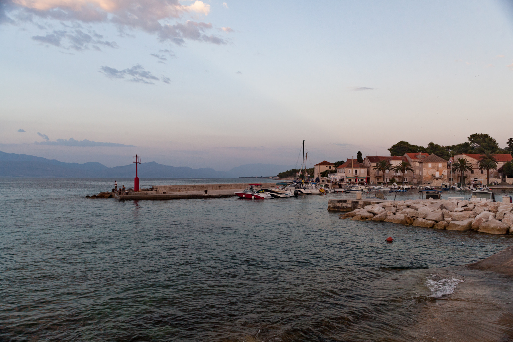 Canon EF 28-105mm f/3.5-4.5 USM sample photo. View from sutivan photography