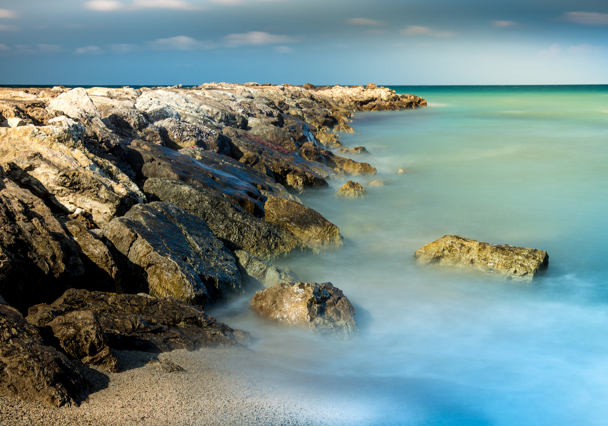 Nikon D3200 + Sigma 18-35mm F1.8 DC HSM Art sample photo. Beach italy photography