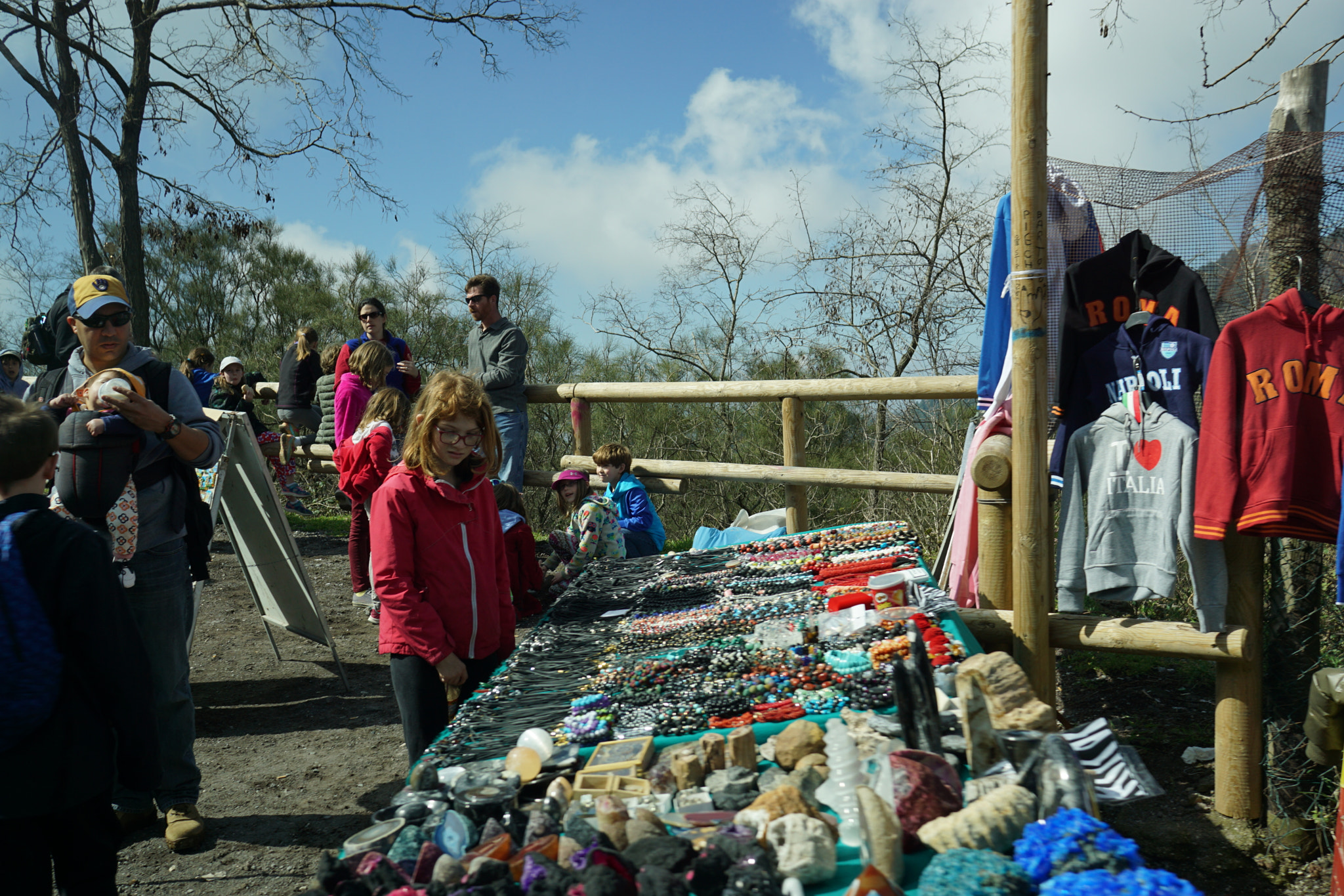 Sony a6000 + Sony Sonnar T* E 24mm F1.8 ZA sample photo. Road side shopping - mount vesuvius photography