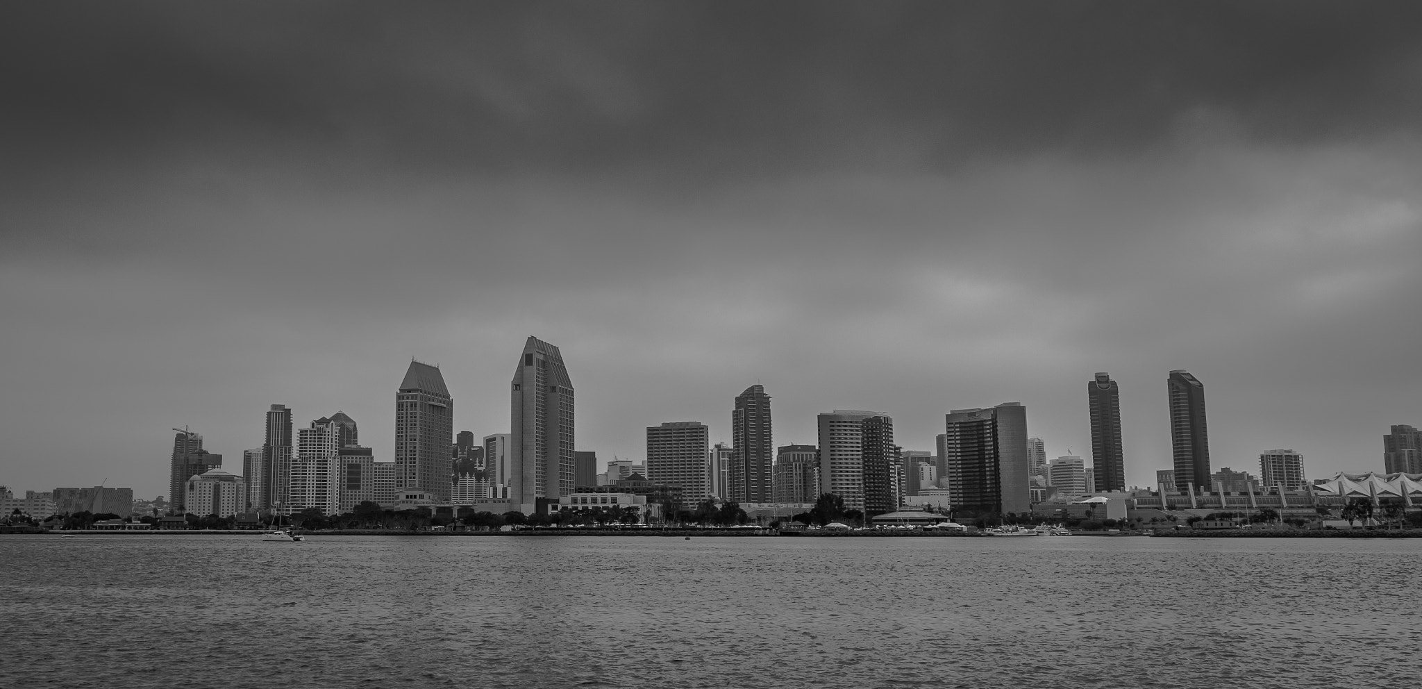Nikon D5500 + Sigma 18-35mm F1.8 DC HSM Art sample photo. San diego skyline photography