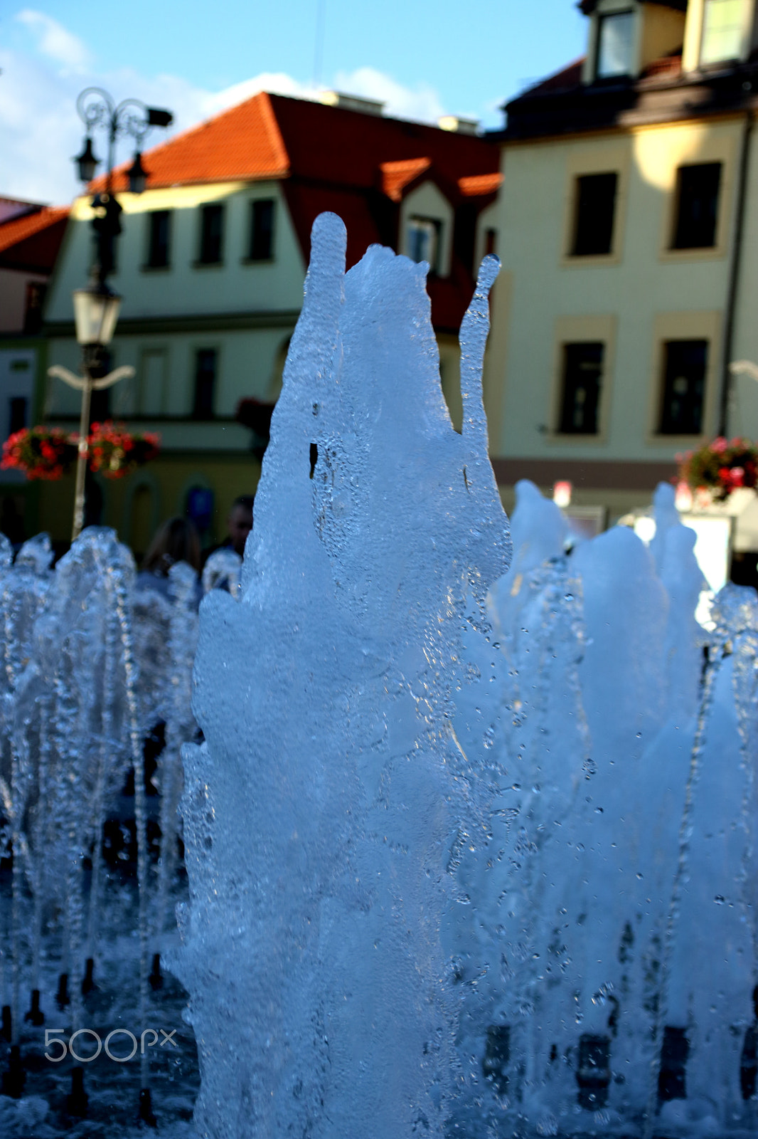 Canon EOS 760D (EOS Rebel T6s / EOS 8000D) + Canon TS-E 90mm F2.8 Tilt-Shift sample photo. Fountain photography