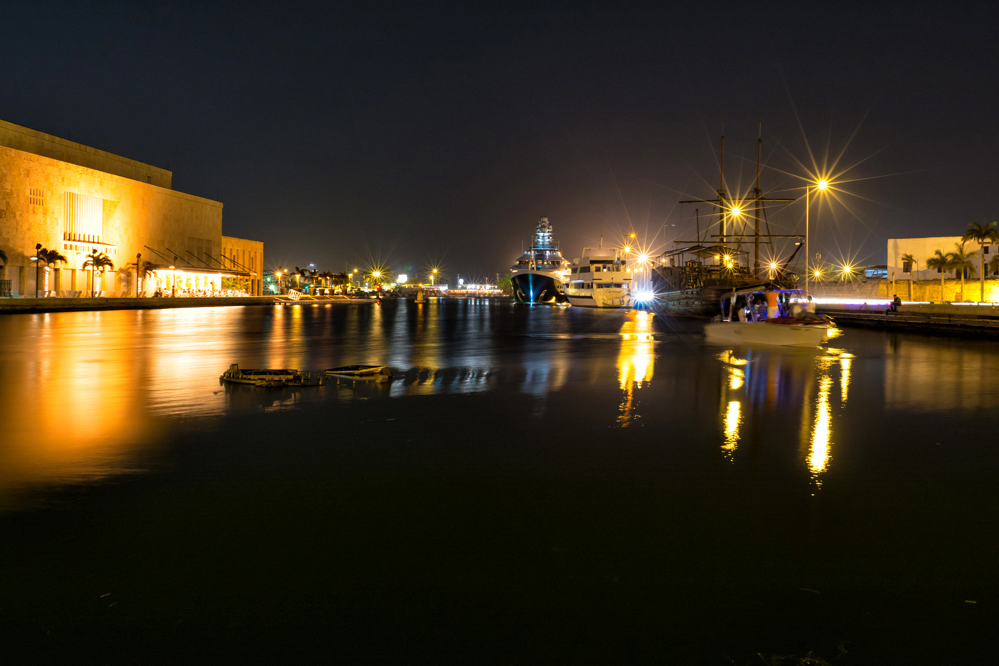 Nikon D7100 sample photo. Calm harbor photography
