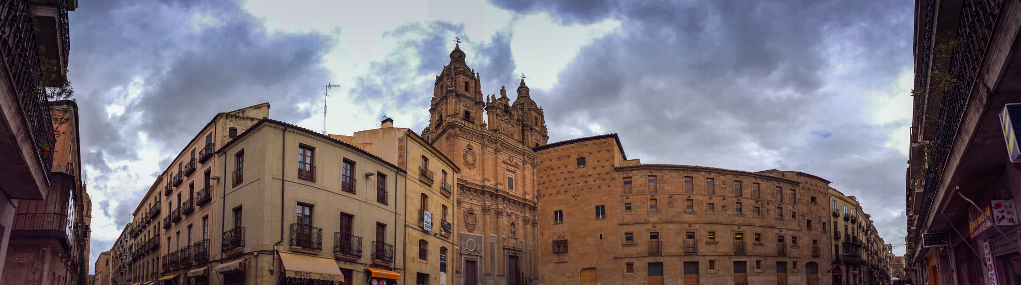 Apple iPad mini 2 sample photo. The medieval archtetures in salamanca. photography