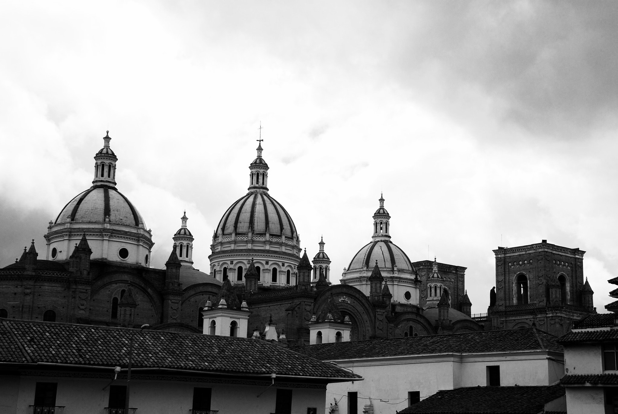 Sony Alpha DSLR-A100 sample photo. Cathedral of cuenca, ecuador photography