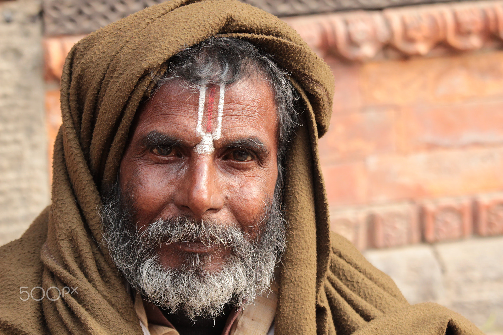 Canon EOS 600D (Rebel EOS T3i / EOS Kiss X5) + Canon EF 70-200mm F4L IS USM sample photo. Nepal, sadhu photography