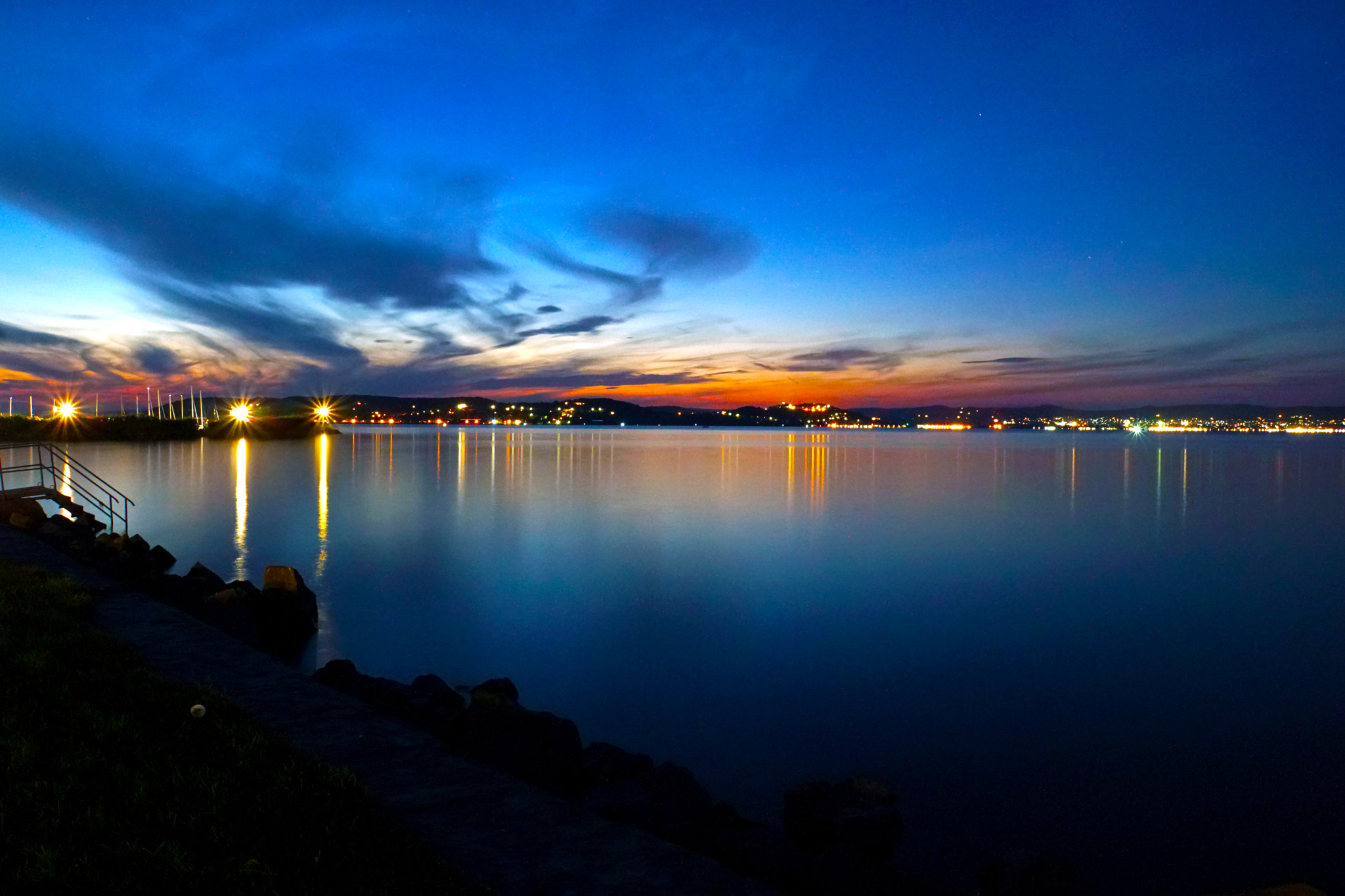 Sony E 18-200mm F3.5-6.3 OSS LE sample photo. Sunset at lake balaton photography