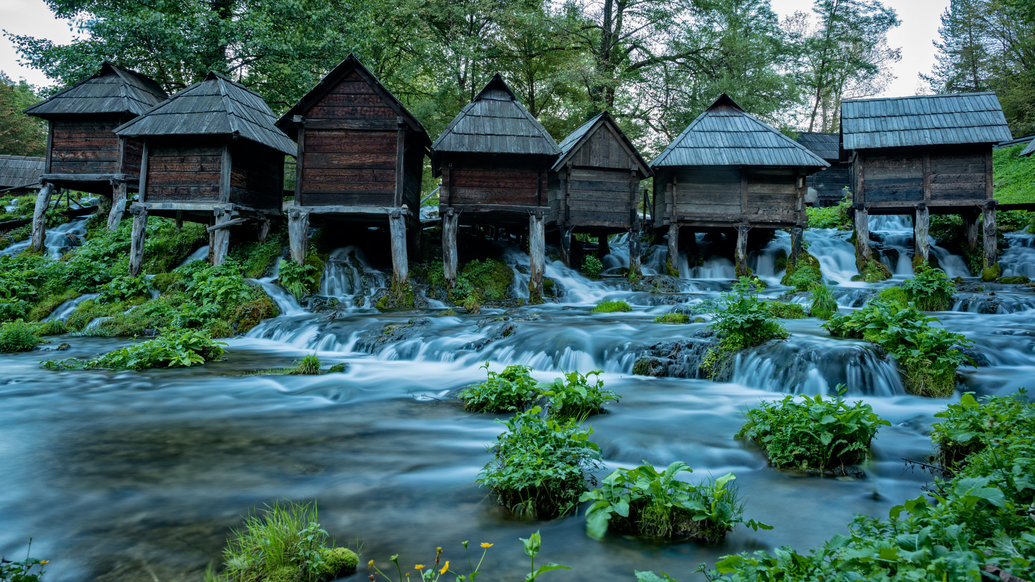 Nikon D810 + Nikon AF-S Nikkor 24mm F1.4G ED sample photo. Mills at pliva lake photography