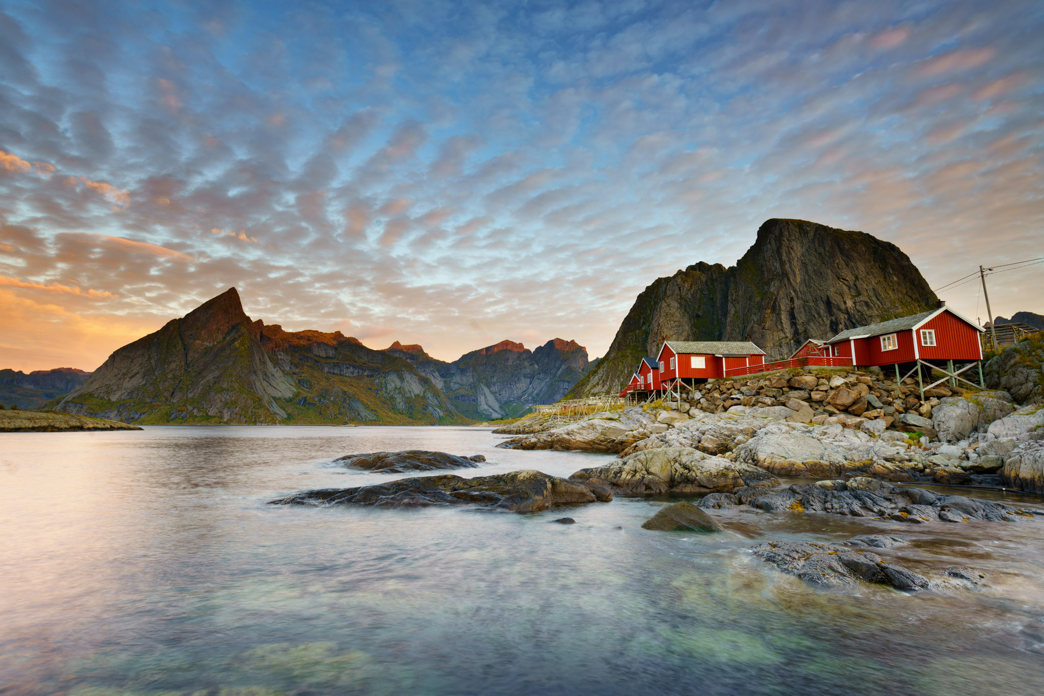 Sony a7R II + Canon EF 16-35mm F4L IS USM sample photo. Hamnøya photography