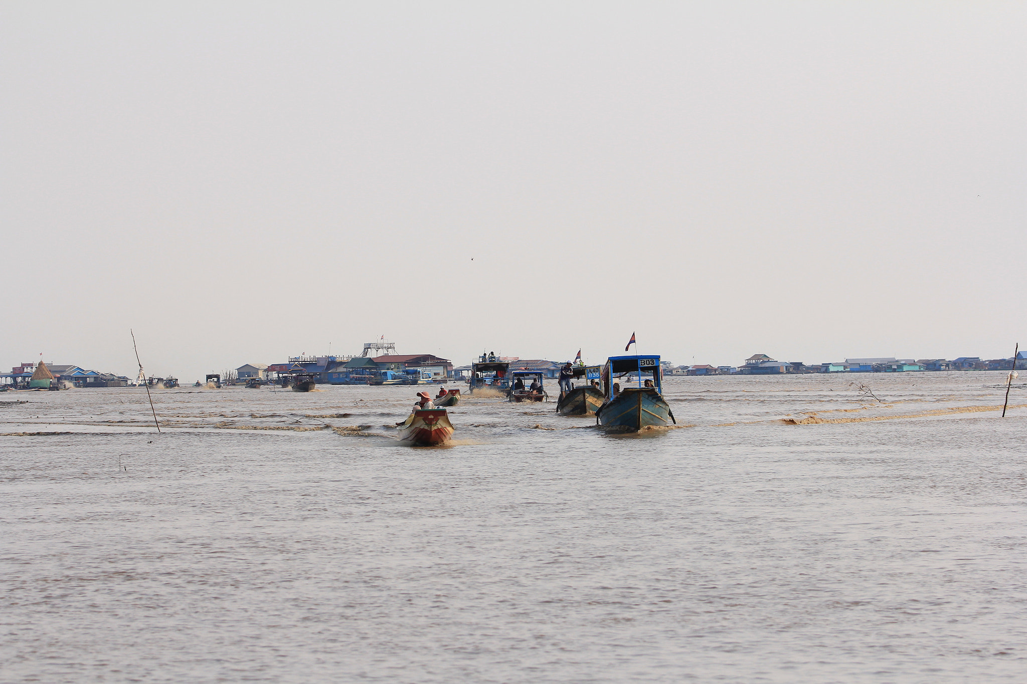 Canon EOS 60D + Canon EF 100mm F2.8L Macro IS USM sample photo. From boat photography